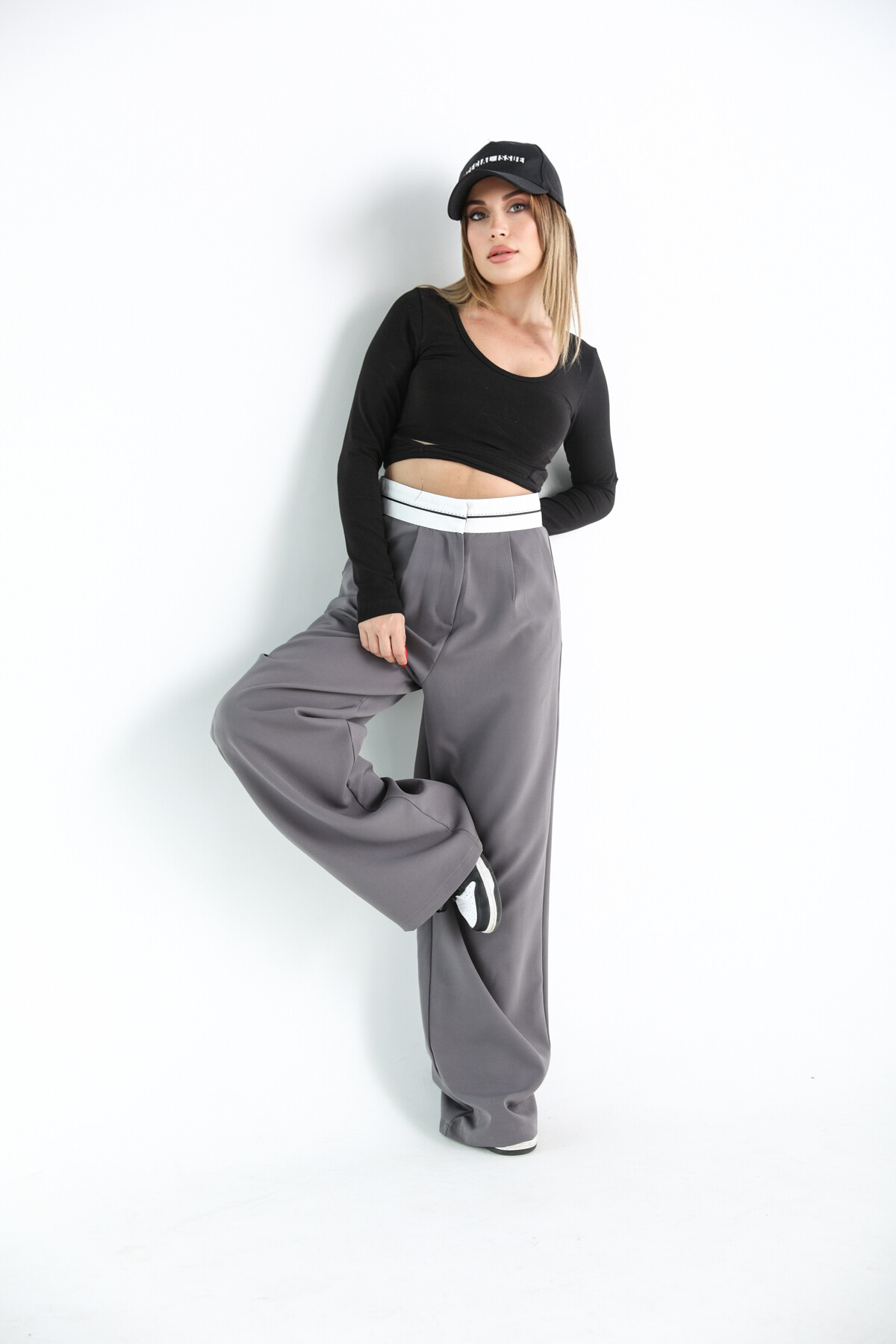 Kadın Bel Bağlamalı Uzun İpli Bluz Siyah