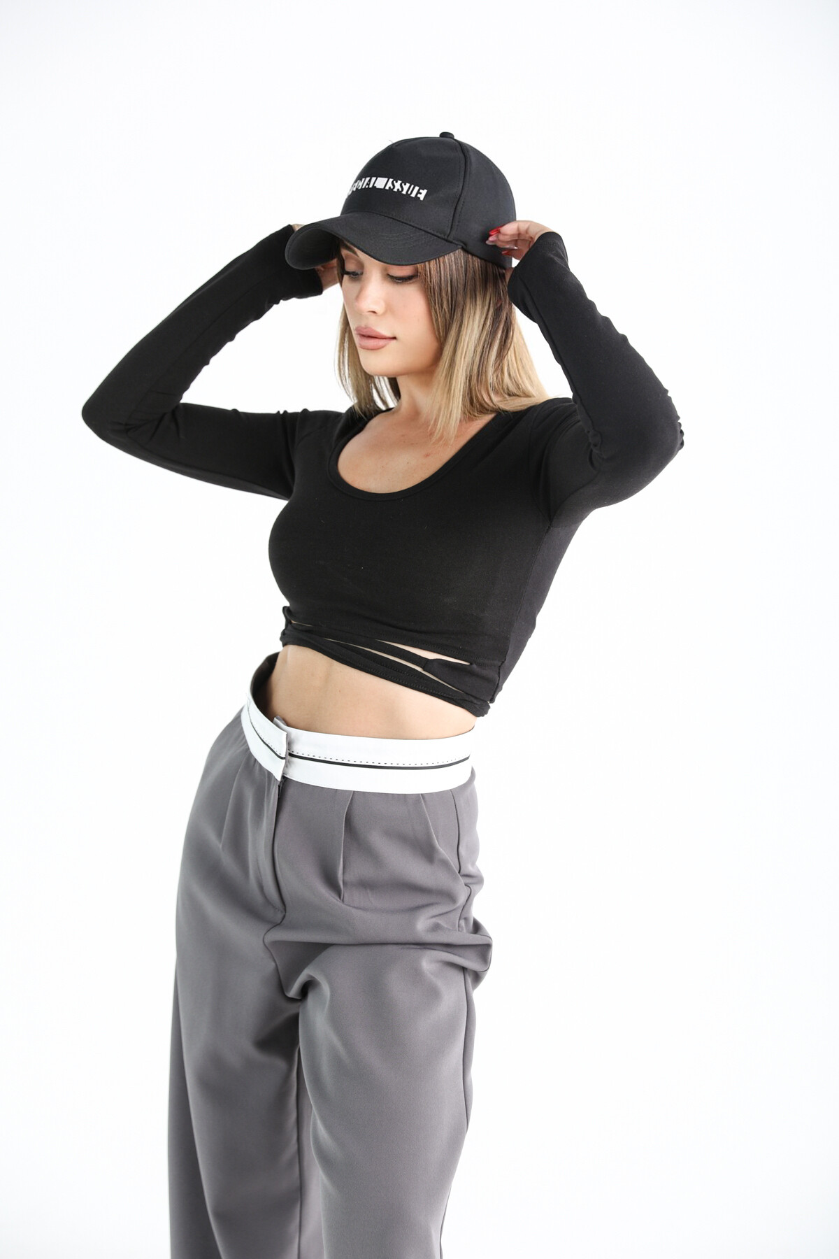 Kadın Bel Bağlamalı Uzun İpli Bluz Siyah