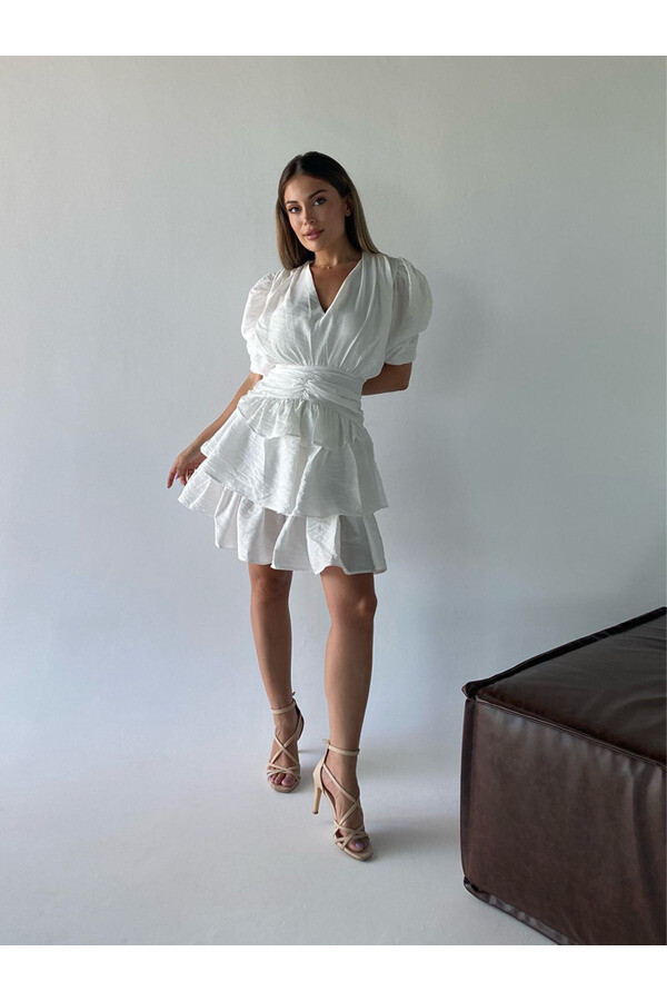 Kadın Beyaz Ağaç Kabuğu Kumaş Volanlı Elbise 