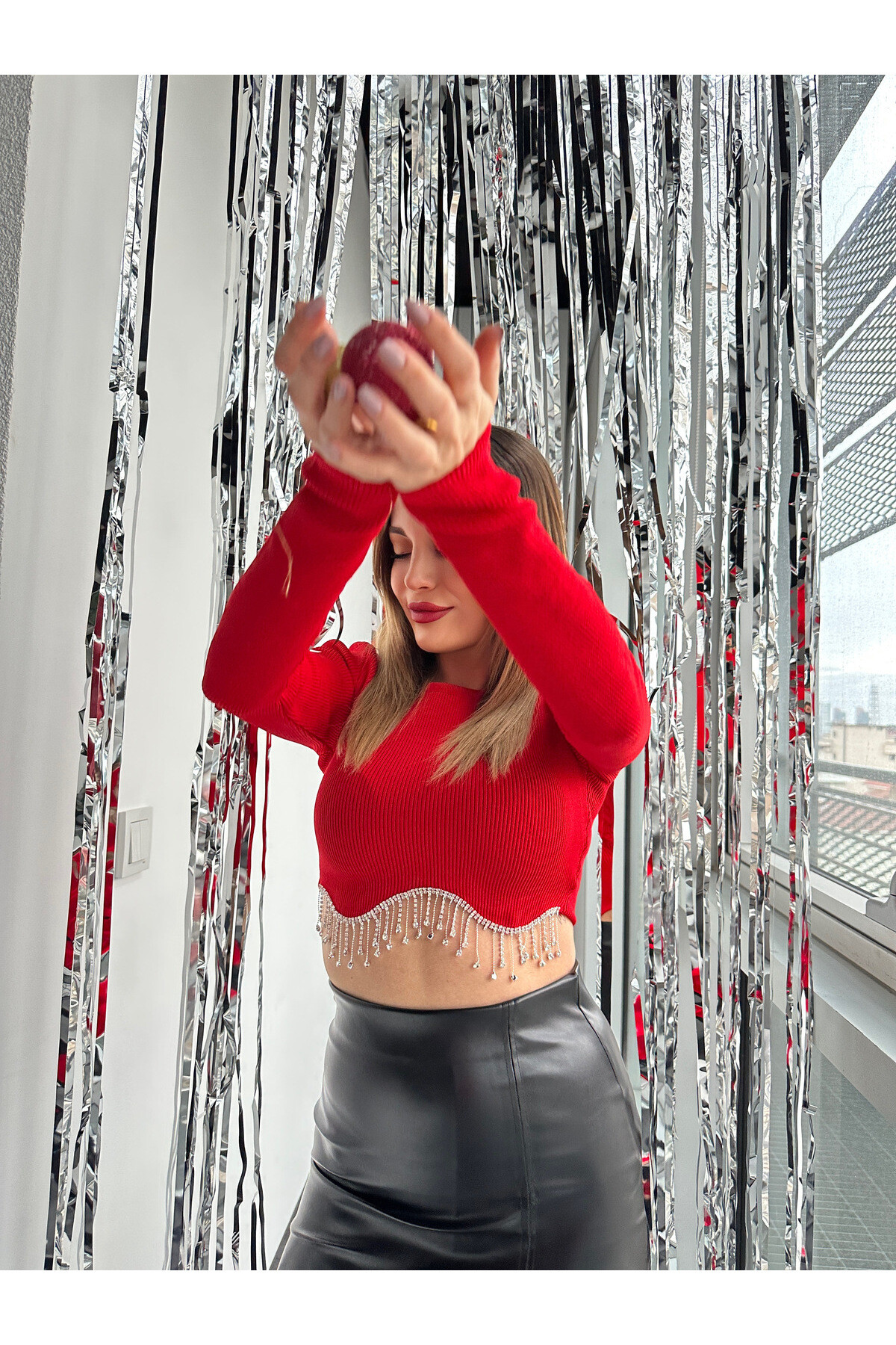 Kadın Bisiklet Yaka Çelik Kumaş Triko Taş Detaylı Bluz  Kırmızı