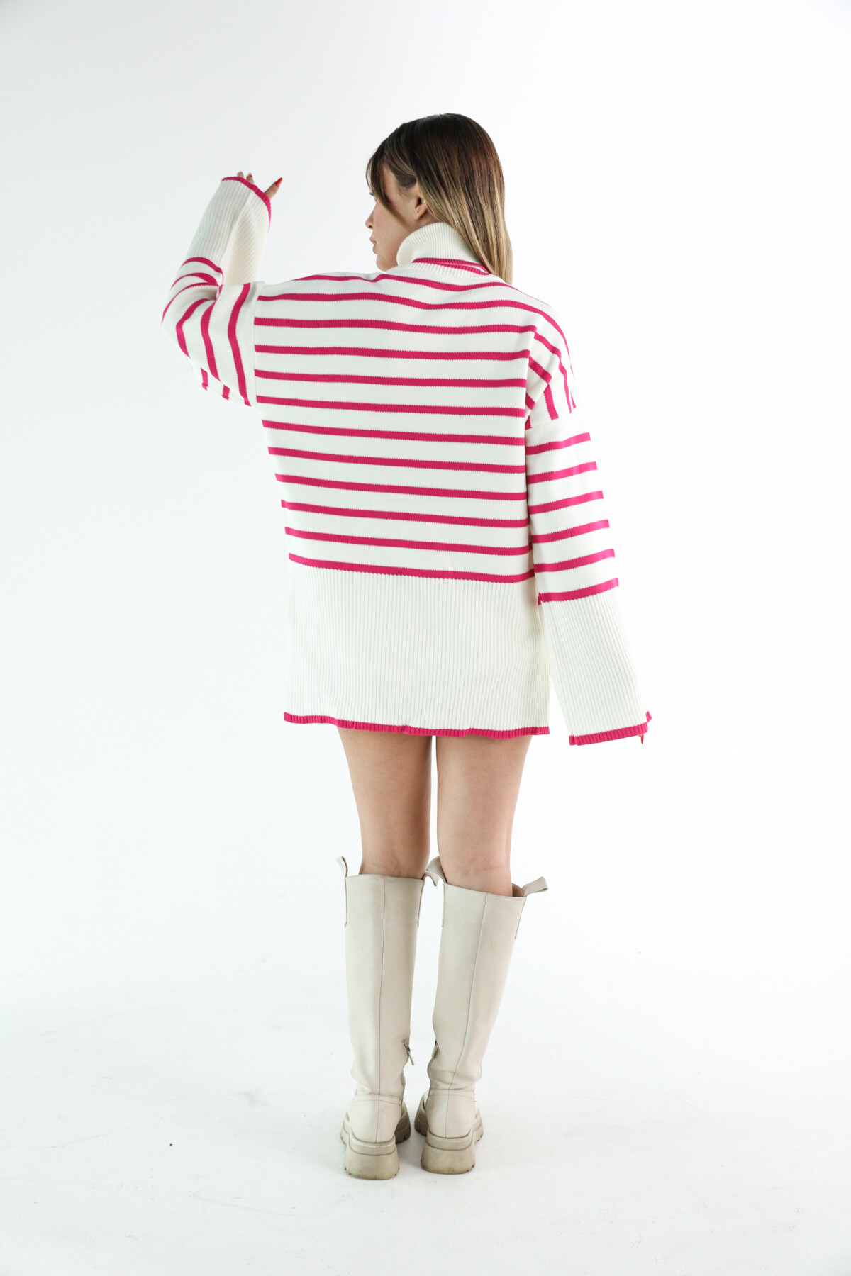 Kadın Çizgili Yandan Yırtmaçlı Tam Balıkçı Triko Kazak Fuşya