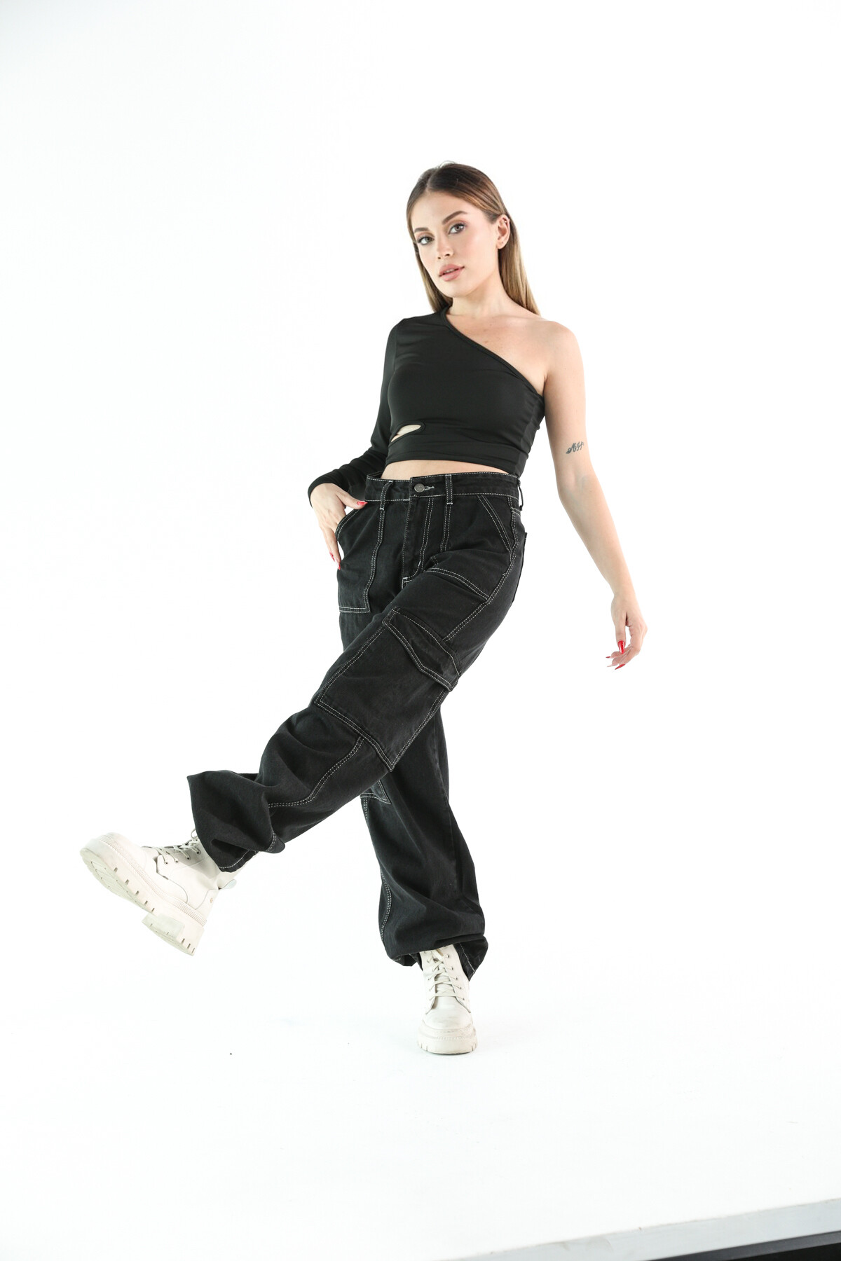 Kadın Dalgıç Kumaş Tek Omuz Bel Pencere Detay Bluz Siyah