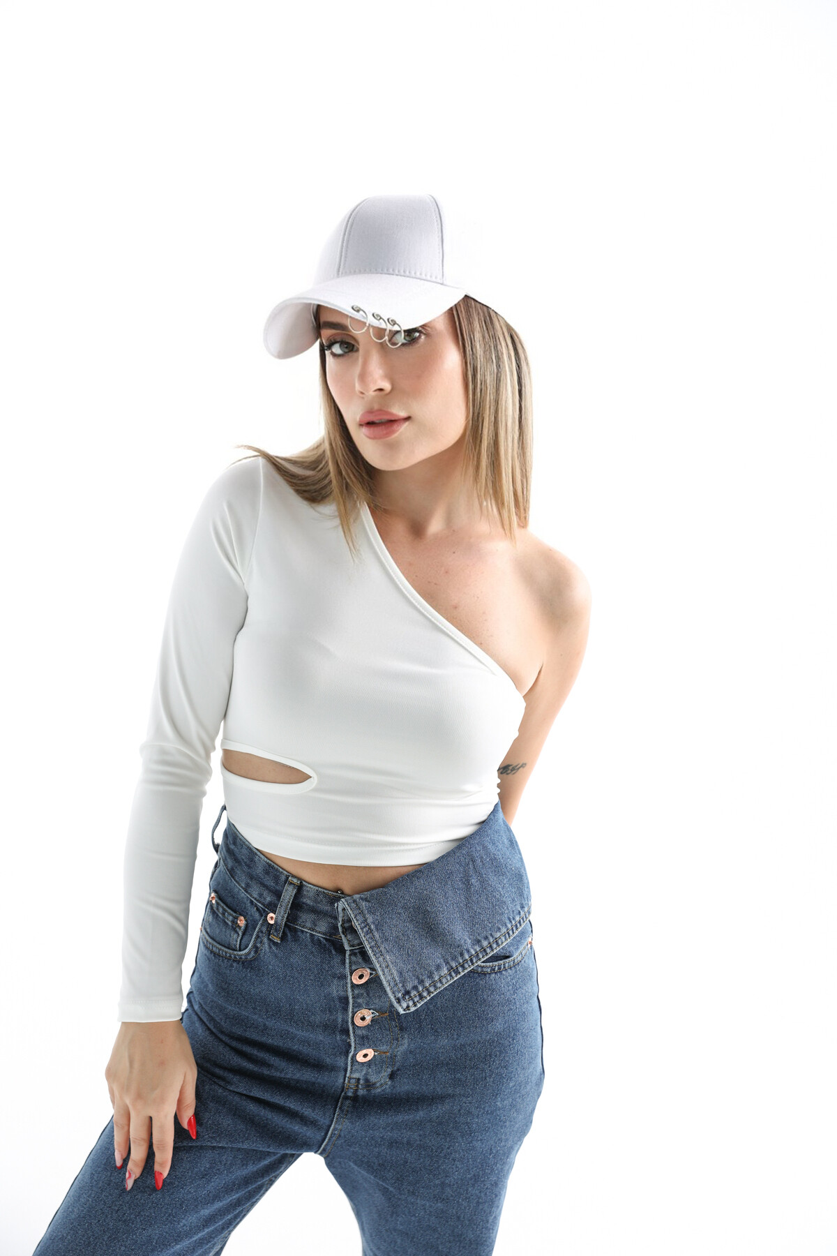 Kadın Dalgıç Kumaş Tek Omuz Bel Pencere Detay Bluz Beyaz