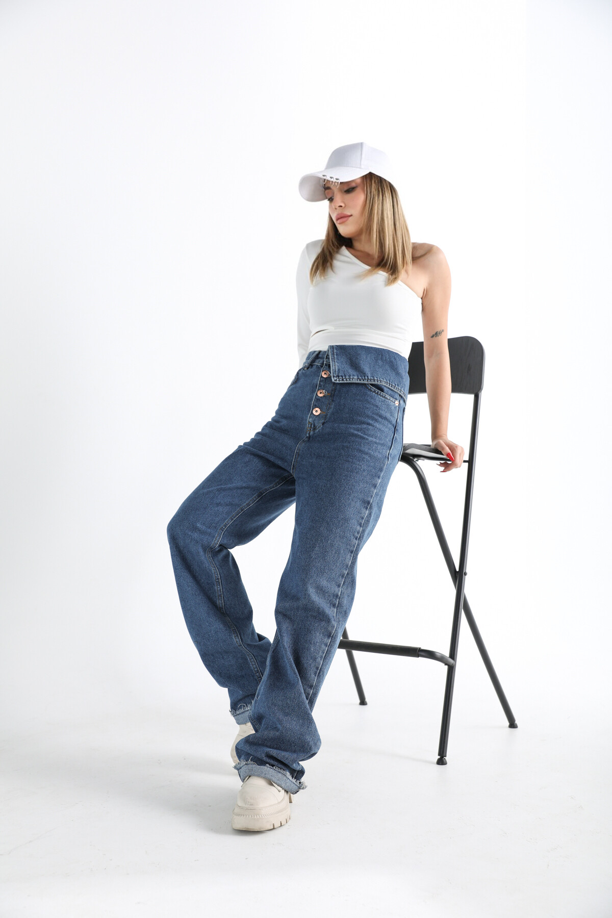 Kadın Dalgıç Kumaş Tek Omuz Bel Pencere Detay Bluz Beyaz