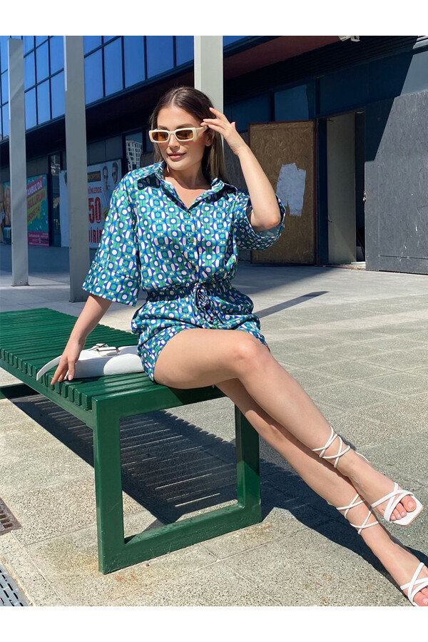 Kadın Desenli İpek Saten Alt-Üst Şort Takım