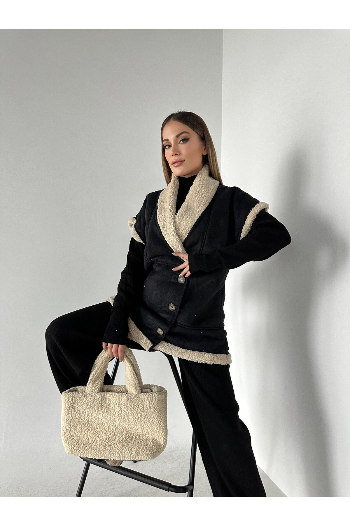 Kadın İçi Ful Kürklü Kruvaze Düğmeli Nubuk Yelek  Siyah