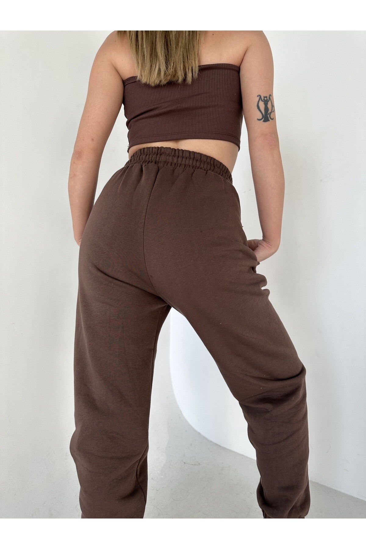 Kadın Kahverengi 3 İplik Şardonlu Yüksek Bel Lastikli Eşofman Altı  Kahverengi