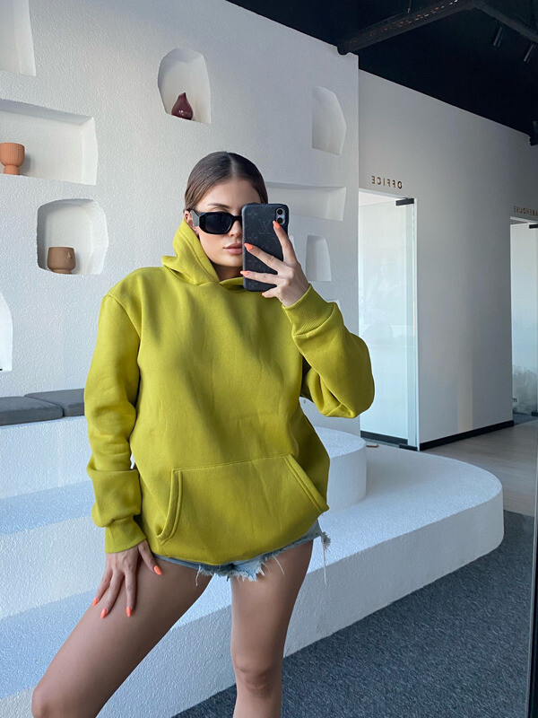 Kadın Kapüşonlu 3 İplik Kanguru Cep Şardonlu Beli Lastikli Sweatshirt Haki