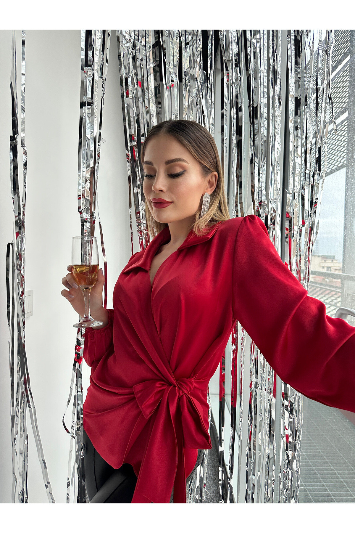 Kadın Kruvaze Polo Yaka İpek Saten Bluz  Kırmızı