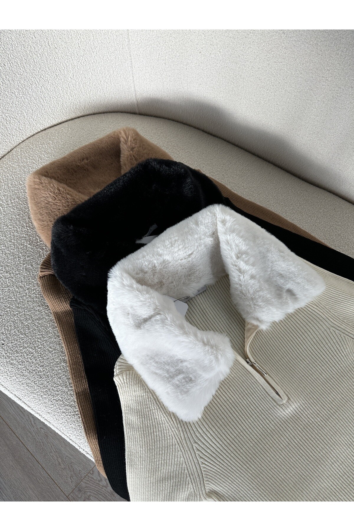 Kadın Kürk Yaka Fermuarlı Triko Kazak  Taş