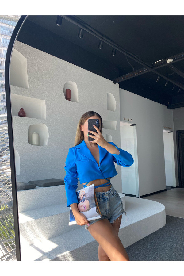 Kadın Mavi Bağlama Detaylı Astarlı Ceket 