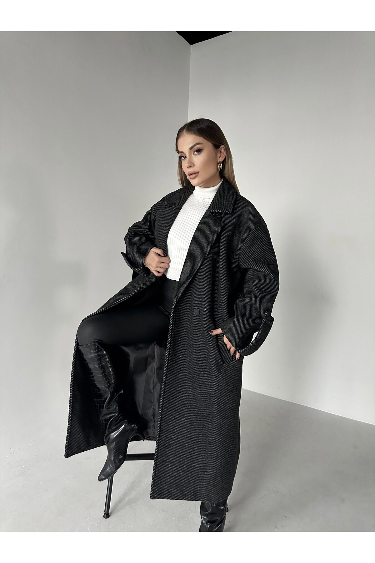 Kadın Oversize Astarlı Düğmeli Kaşe Kaban  Gri