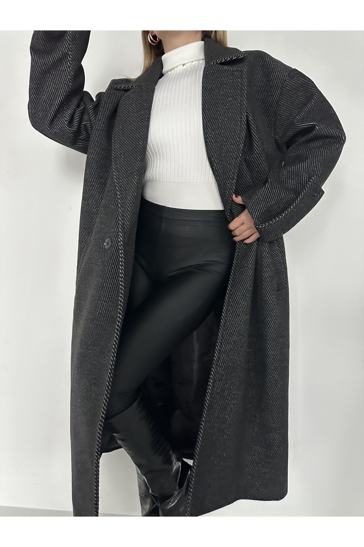 Kadın Oversize Astarlı Düğmeli Kaşe Kaban  Gri