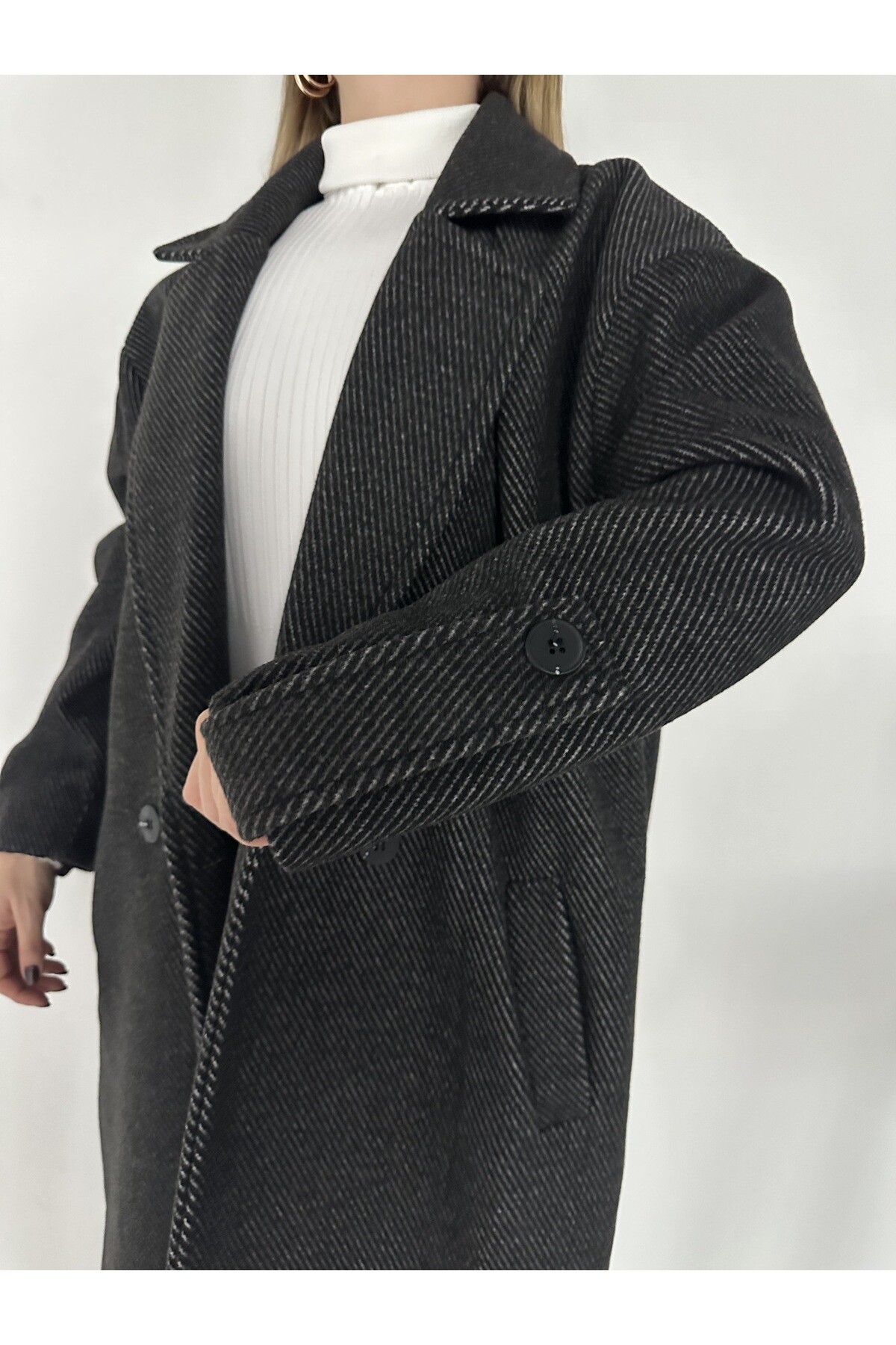 Kadın Oversize Astarlı Düğmeli Kaşe Kaban  Gri