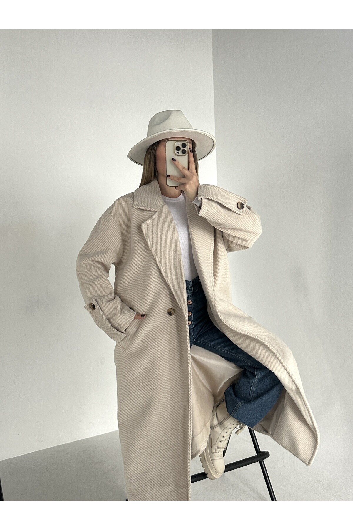 Kadın Oversize Astarlı Düğmeli Kaşe Kaban  Taş