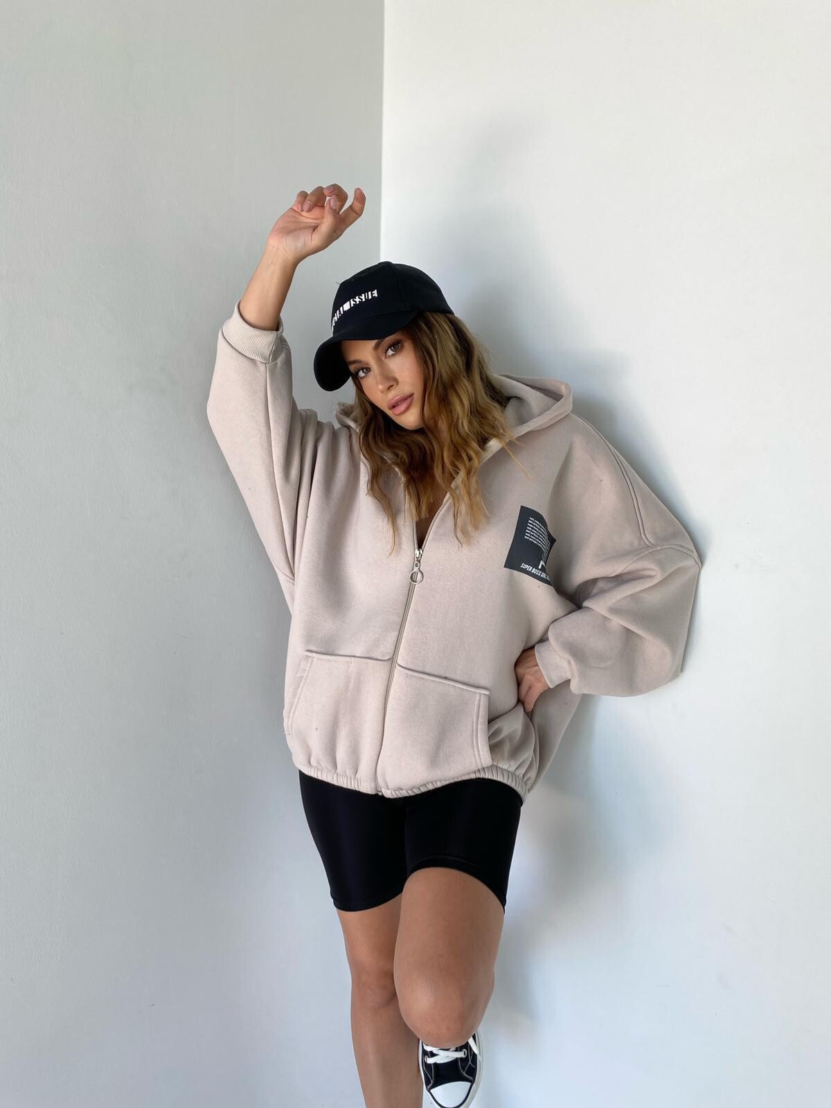 Kadın Oversize Kapüşonlu 3iplik Şardonlu Beli Lastikli Fermuarlı Sweatshirt Taş