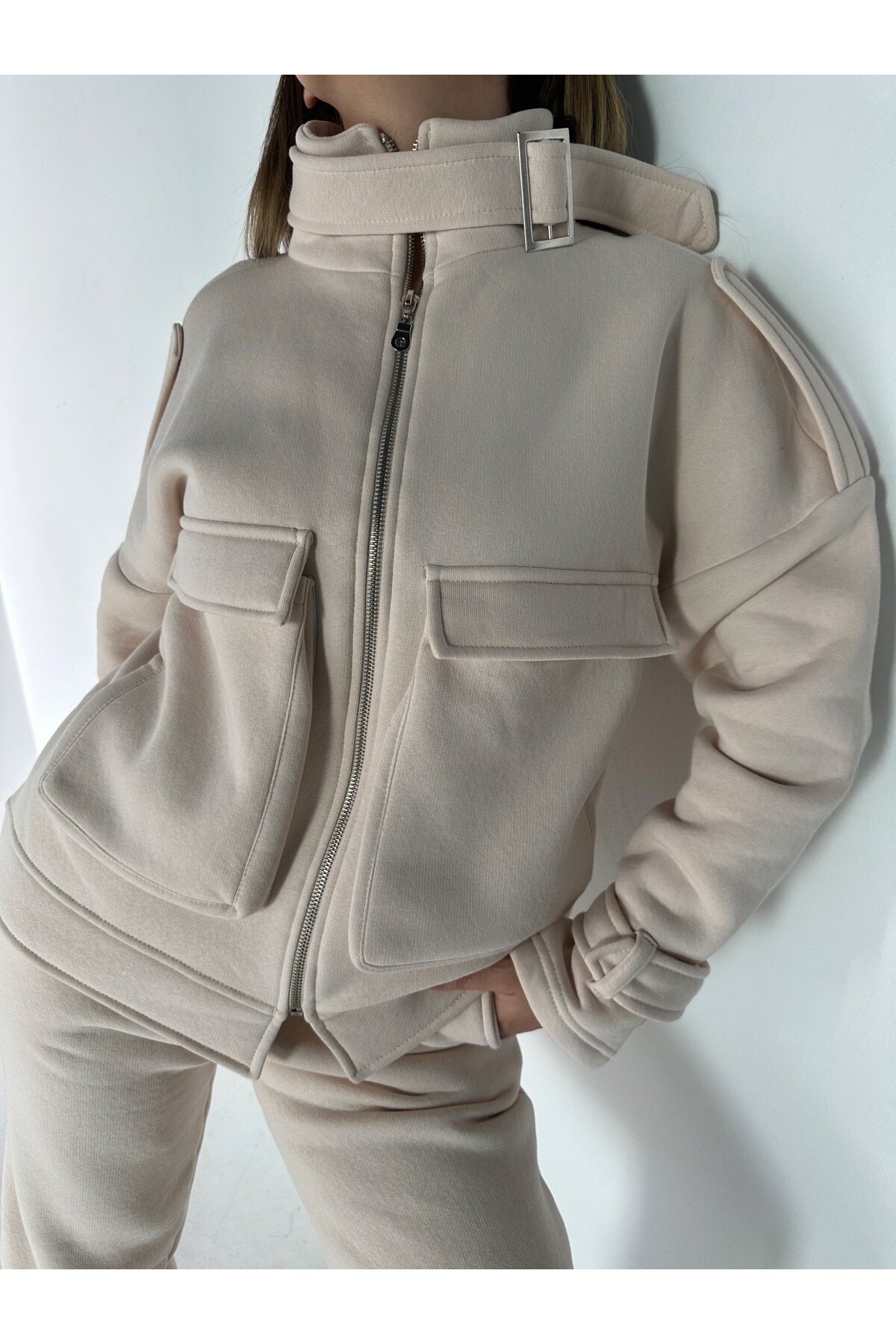 Kadın Taş Rengi Yaka Tokalı Premium Sardonlu Eşofman Takımı