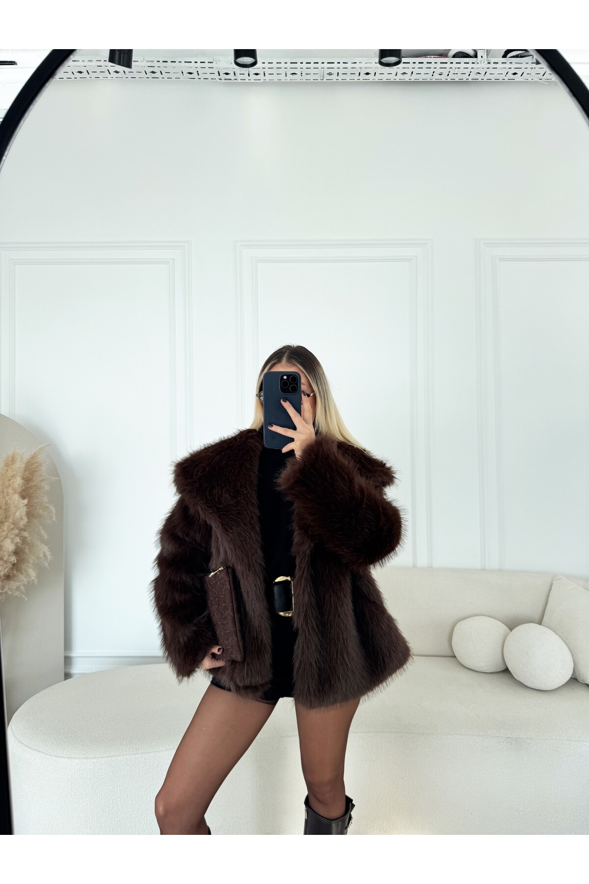 Kadın Acı Kahve Astarlı Cepli Kürk Ceket