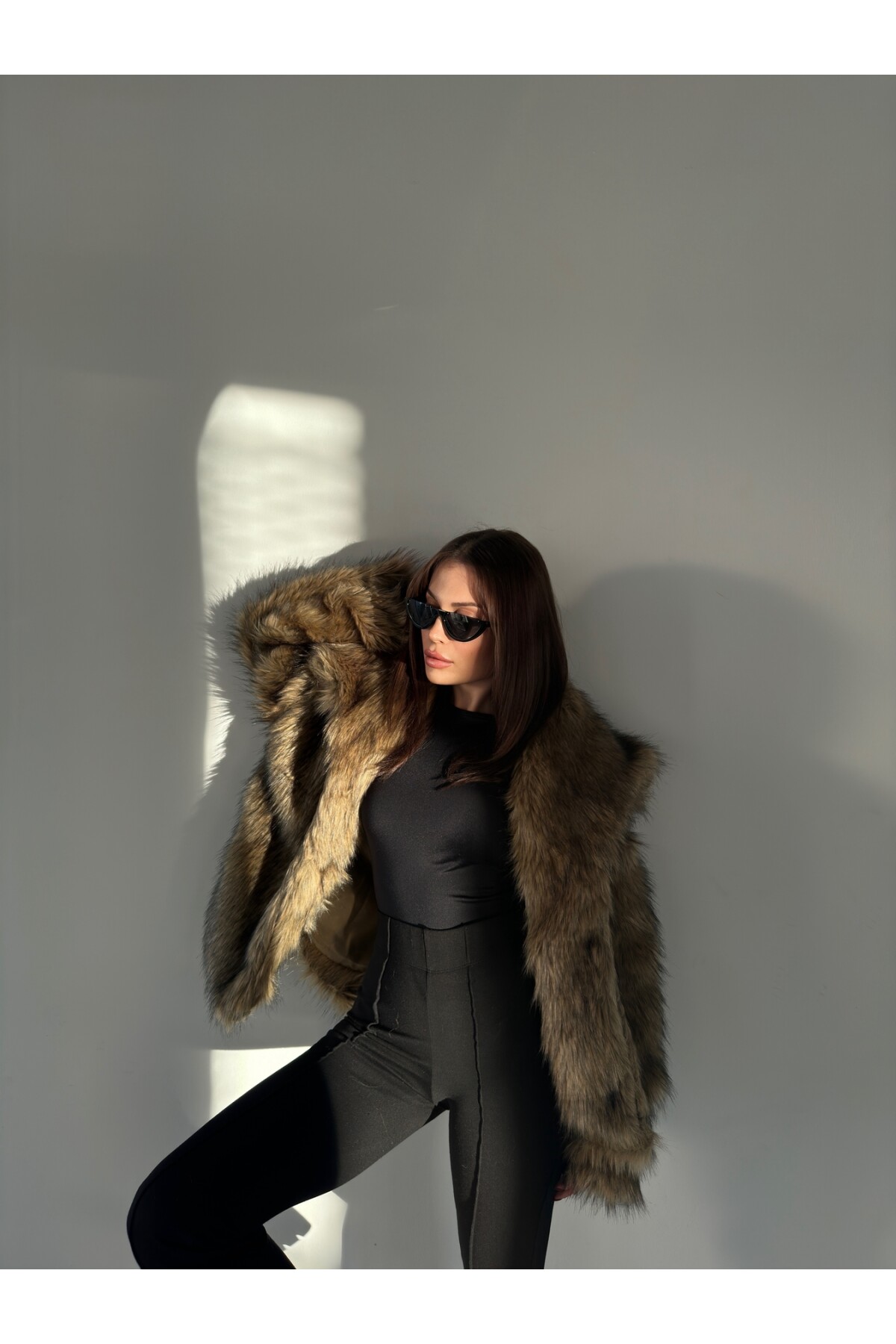 Kahve Siyah Premium Suni Kürk Mont