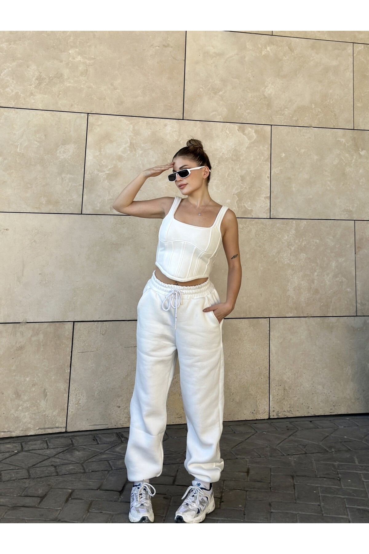 Kadın Kapüşonlu Crop Sweat Korseli Crop Pavlik 3 lü Eşofman Takımı