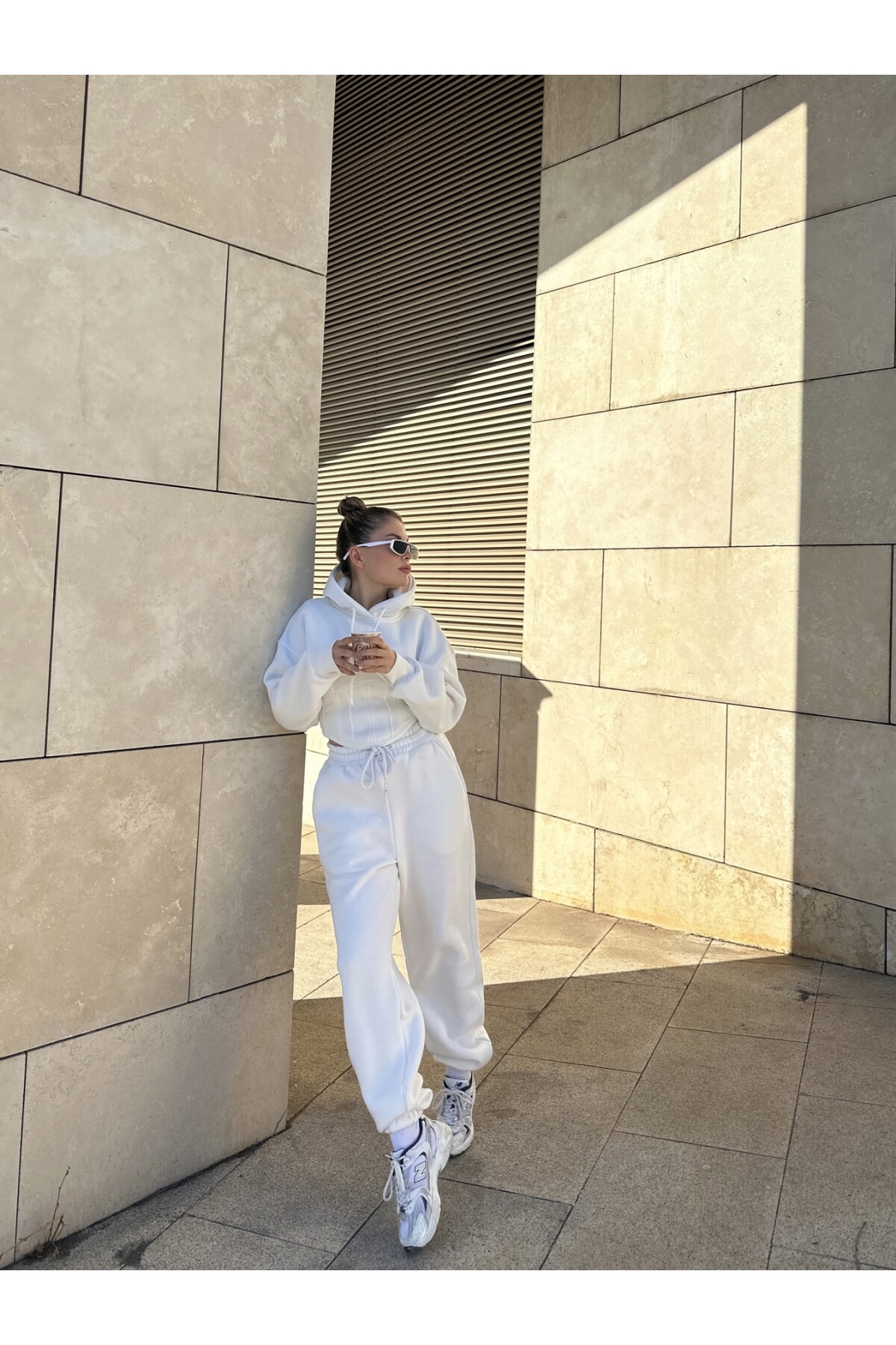 Kadın Kapüşonlu Crop Sweat Korseli Crop Pavlik 3 lü Eşofman Takımı