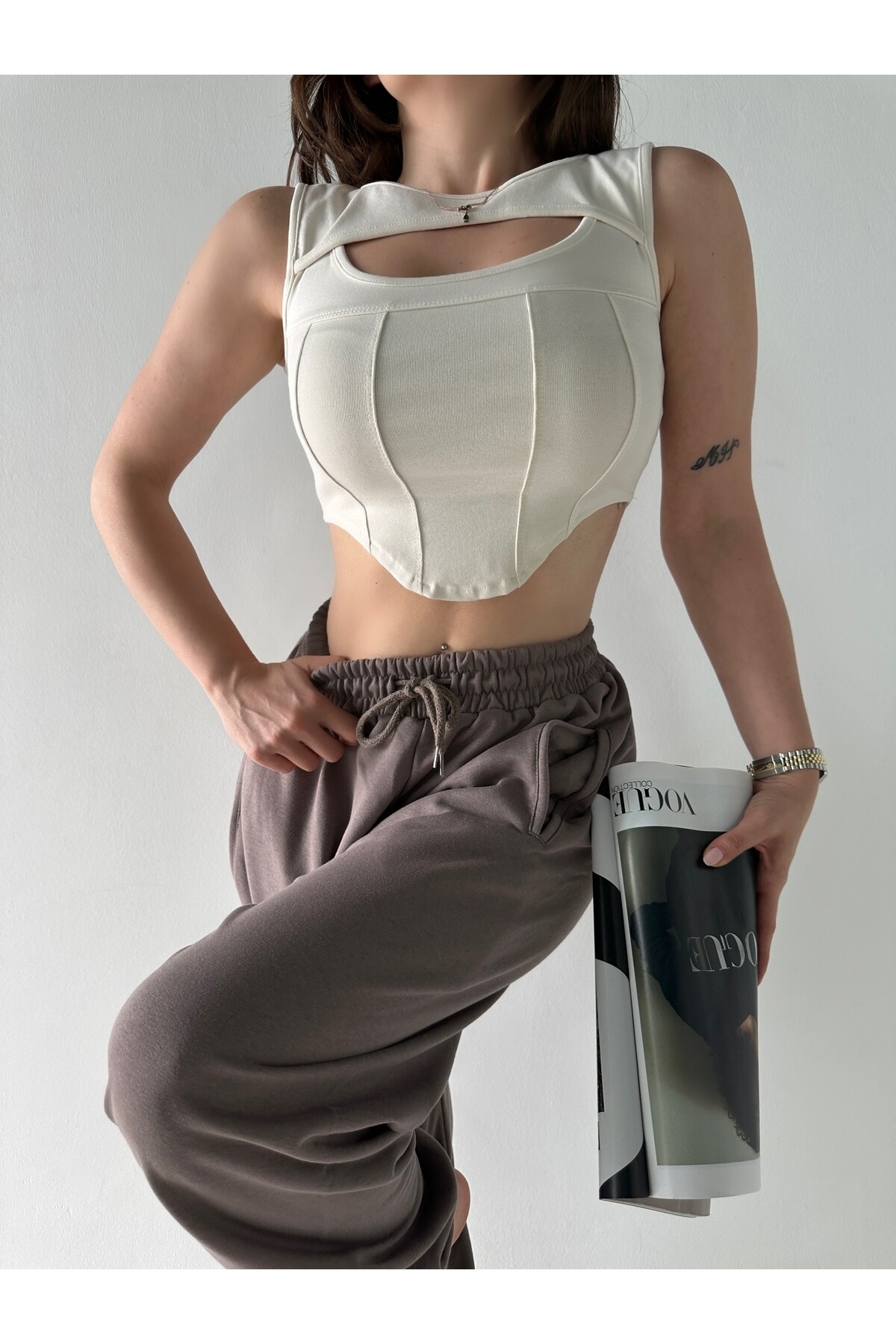 Kadın Bej Renk Pencere Detaylı Likralı Çelik Penye Bluz