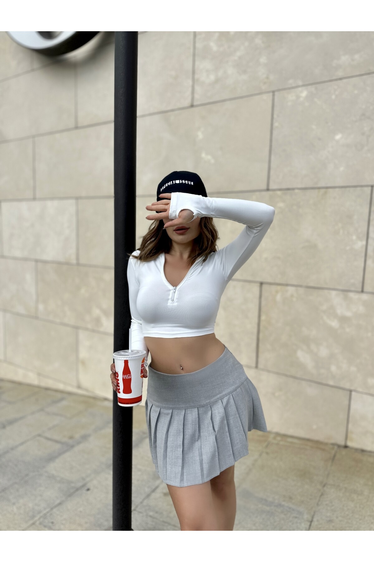 Kadın Beyaz Dalgıç Parmak Geçmeli Crop Büstiyer