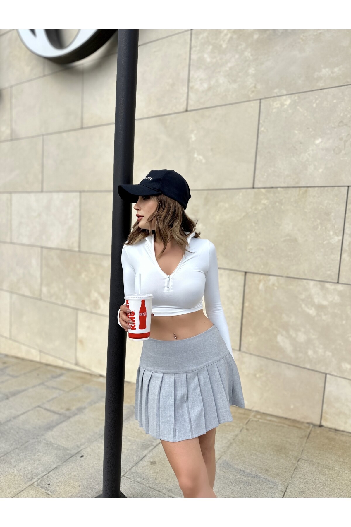 Kadın Beyaz Dalgıç Parmak Geçmeli Crop Büstiyer