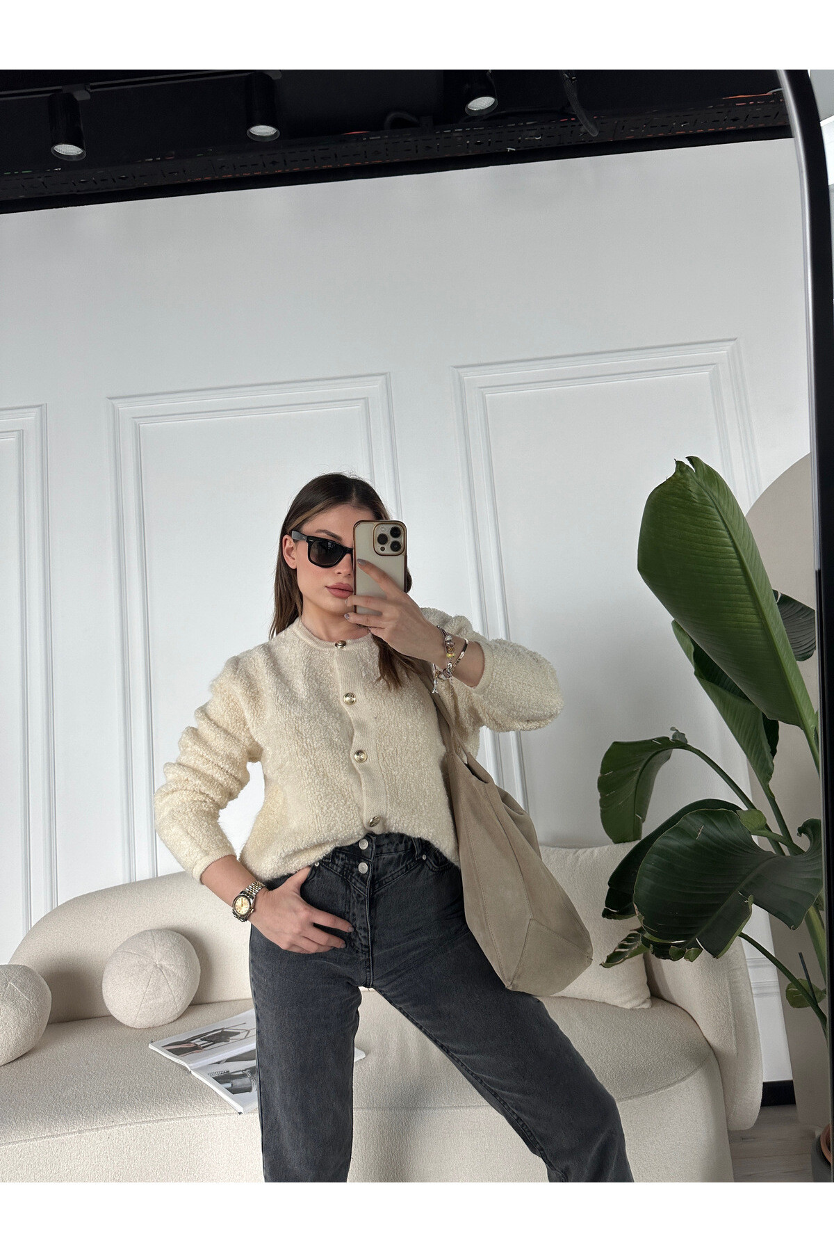 Kadın Bisiklet Yaka Gold Düğme Detaylı Havlu Kumaş Hırka  Krem