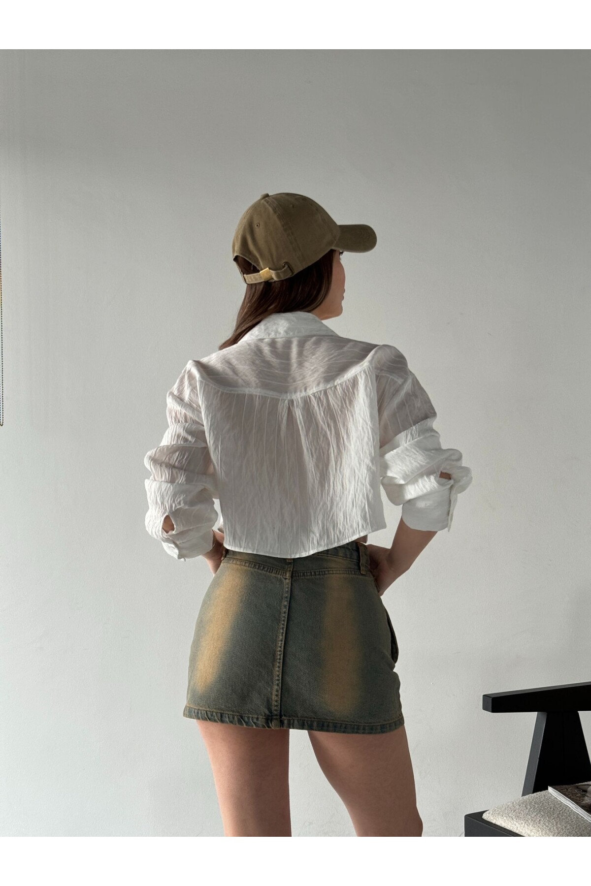 Kadın Ekru Büyük Cepli Yeni Sezon Crop Gömlek