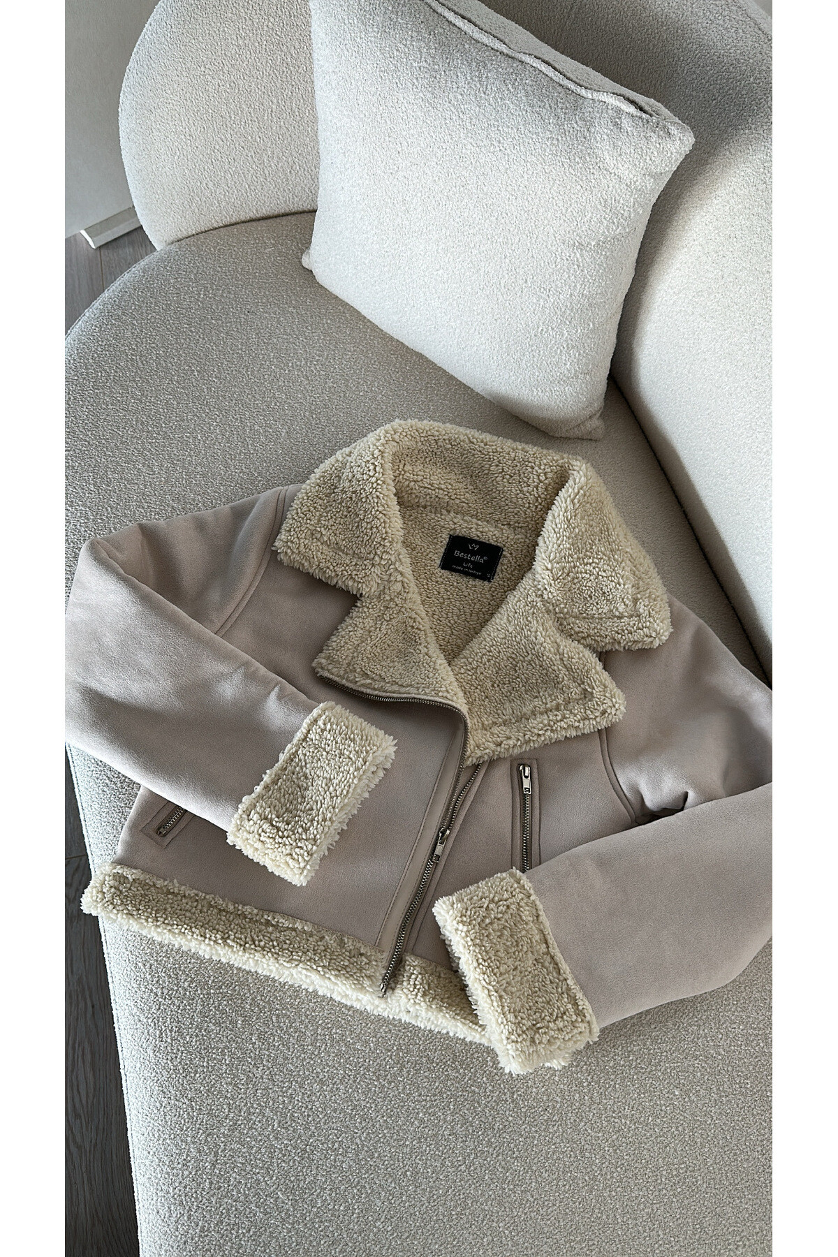 Kadın İçi Ful Kürklü Süet Mont   Taş