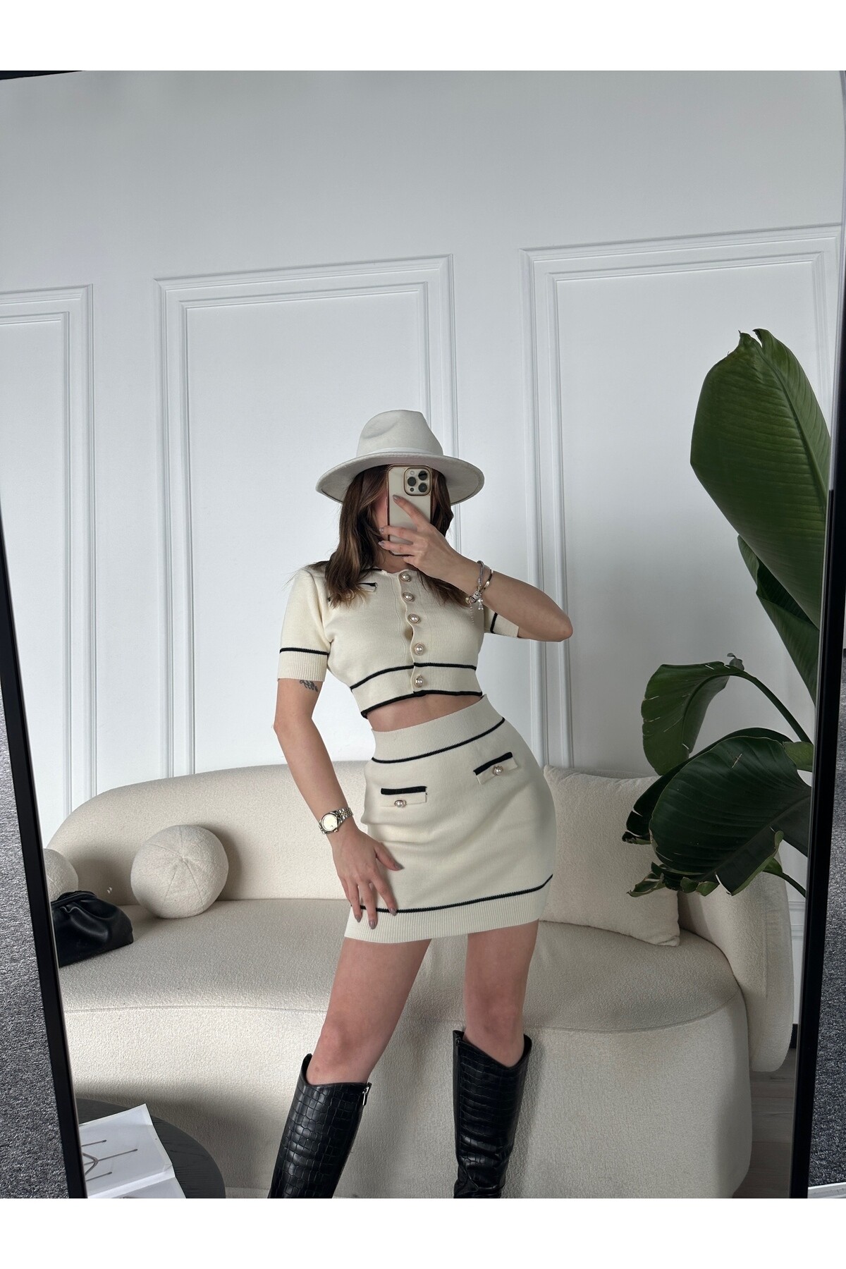 Kadın İnci Düğme Detaylı Triko Alt Üst Takım  Krem