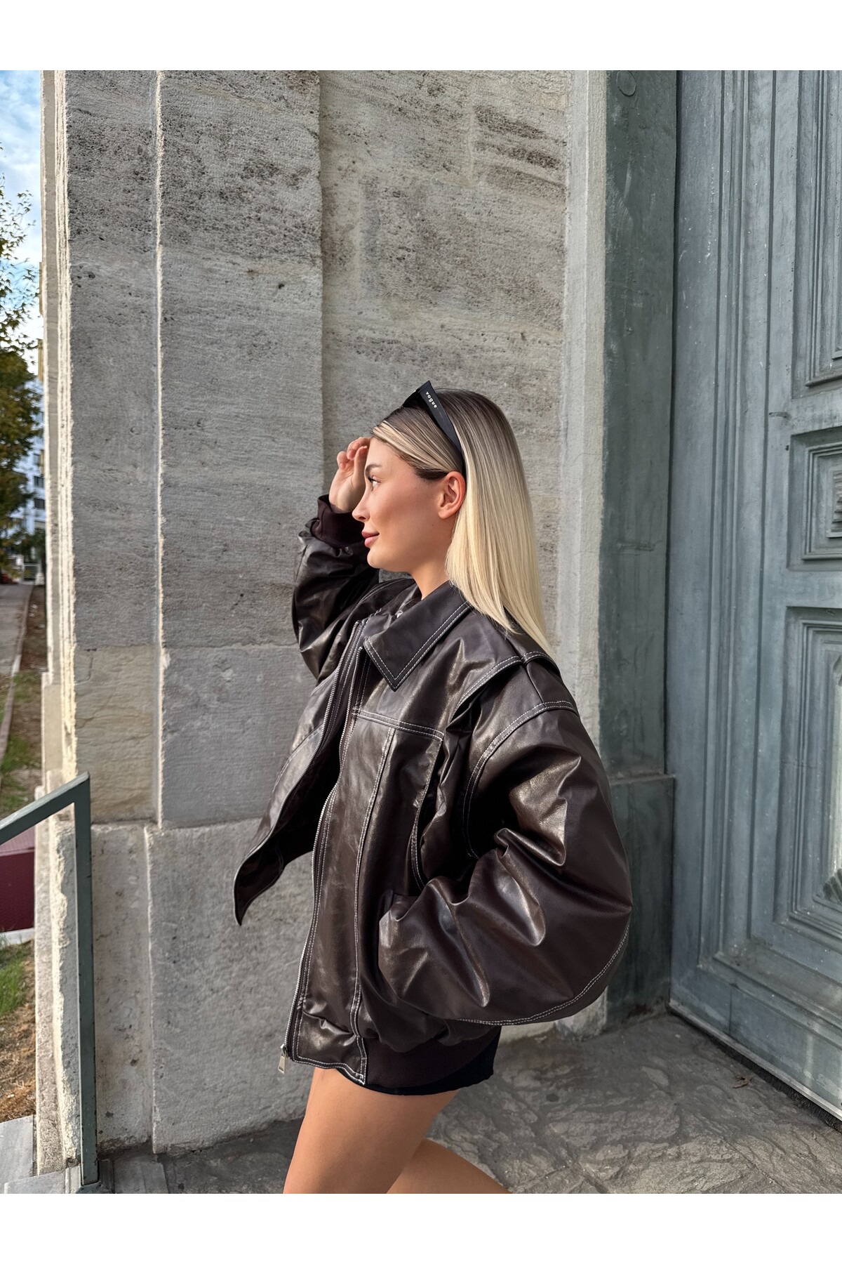 Kadın Kahverengi Dikiş Detaylı Deri Ceket