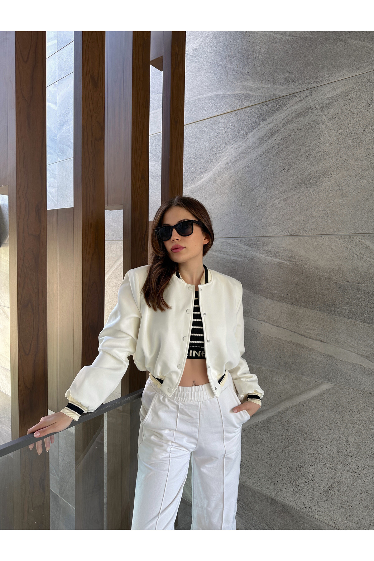 Kadın Krem  Astarlı Beli Lastikli Bomber Mevsimlik Ceket