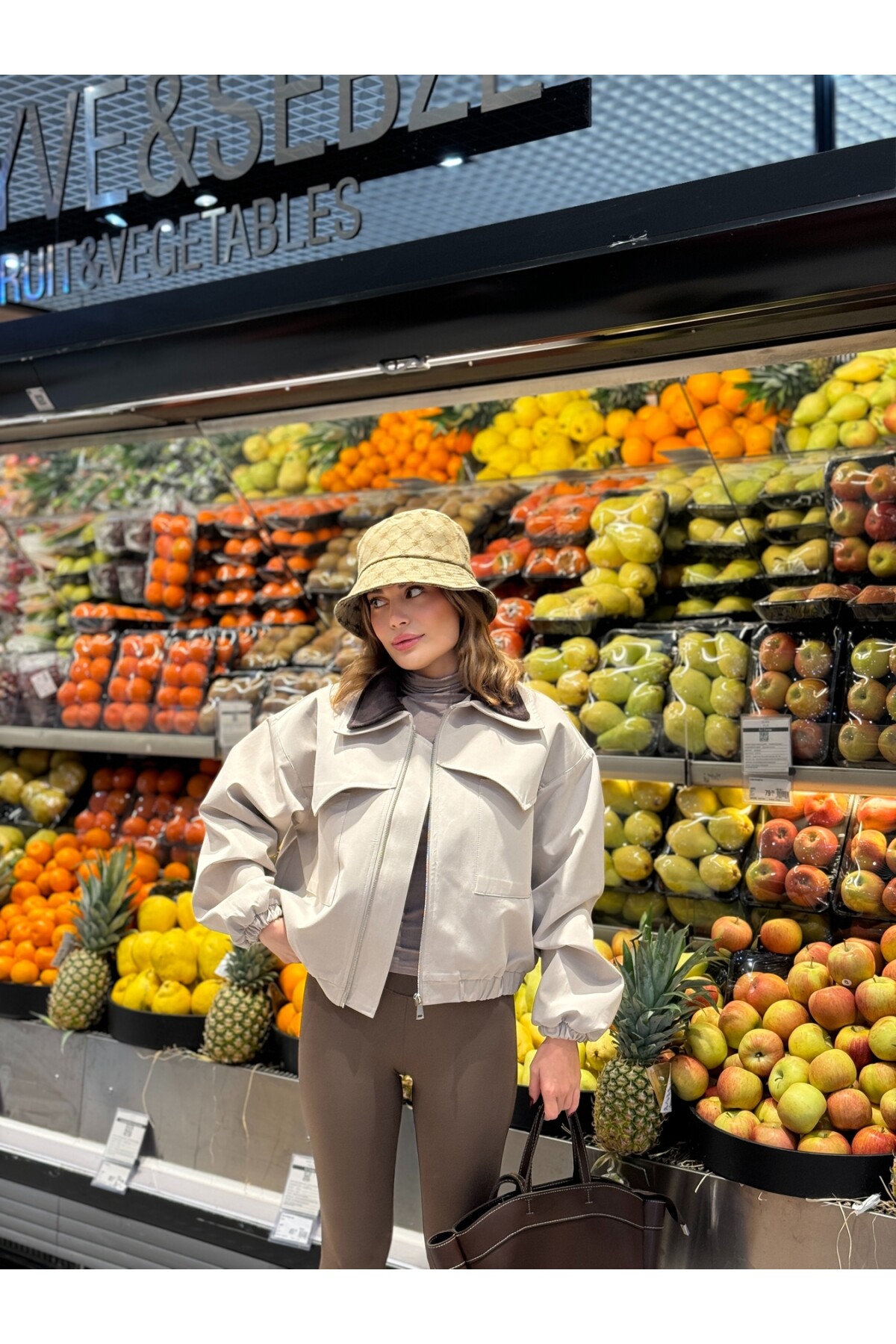 Kadın Krem Marka Model Çift Kadife Yaka Bomber Ceket