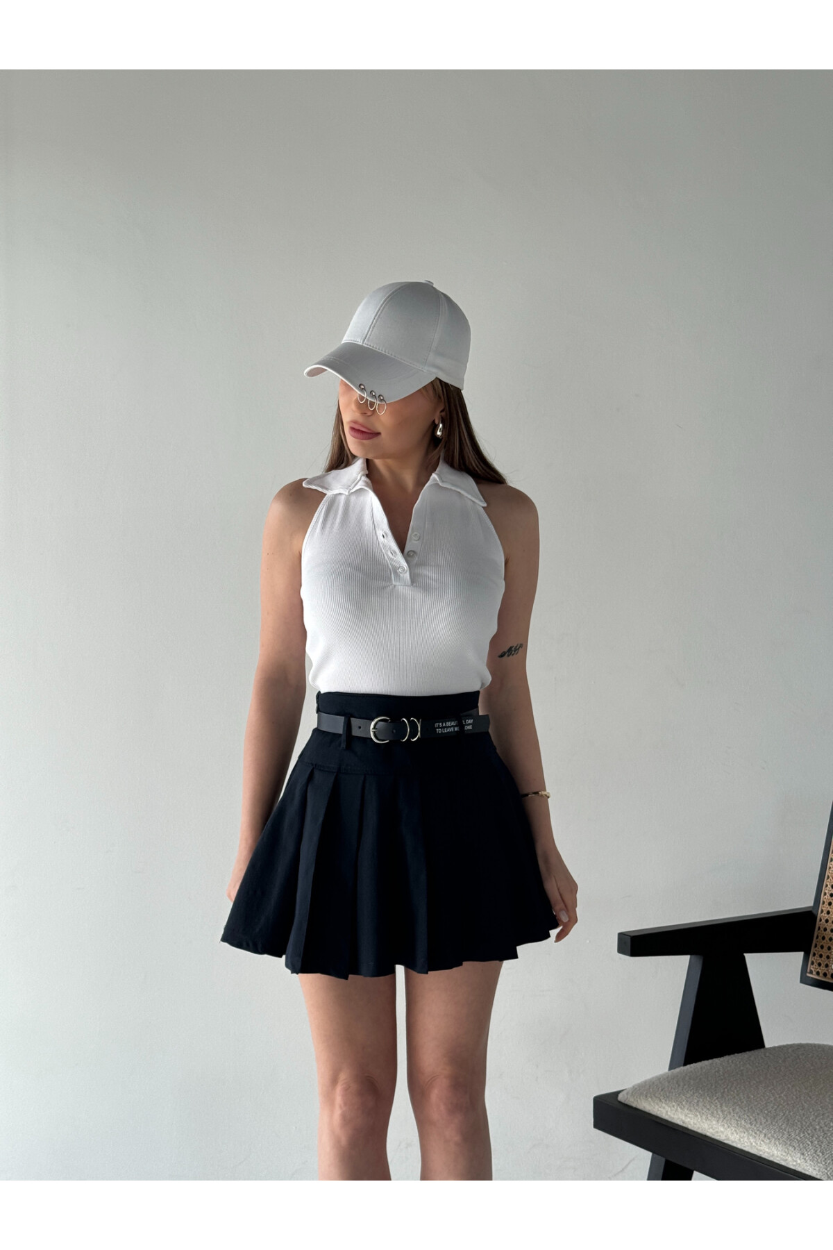 Kadın Lacivert Kemer Yazılı Pileli Mini Etek