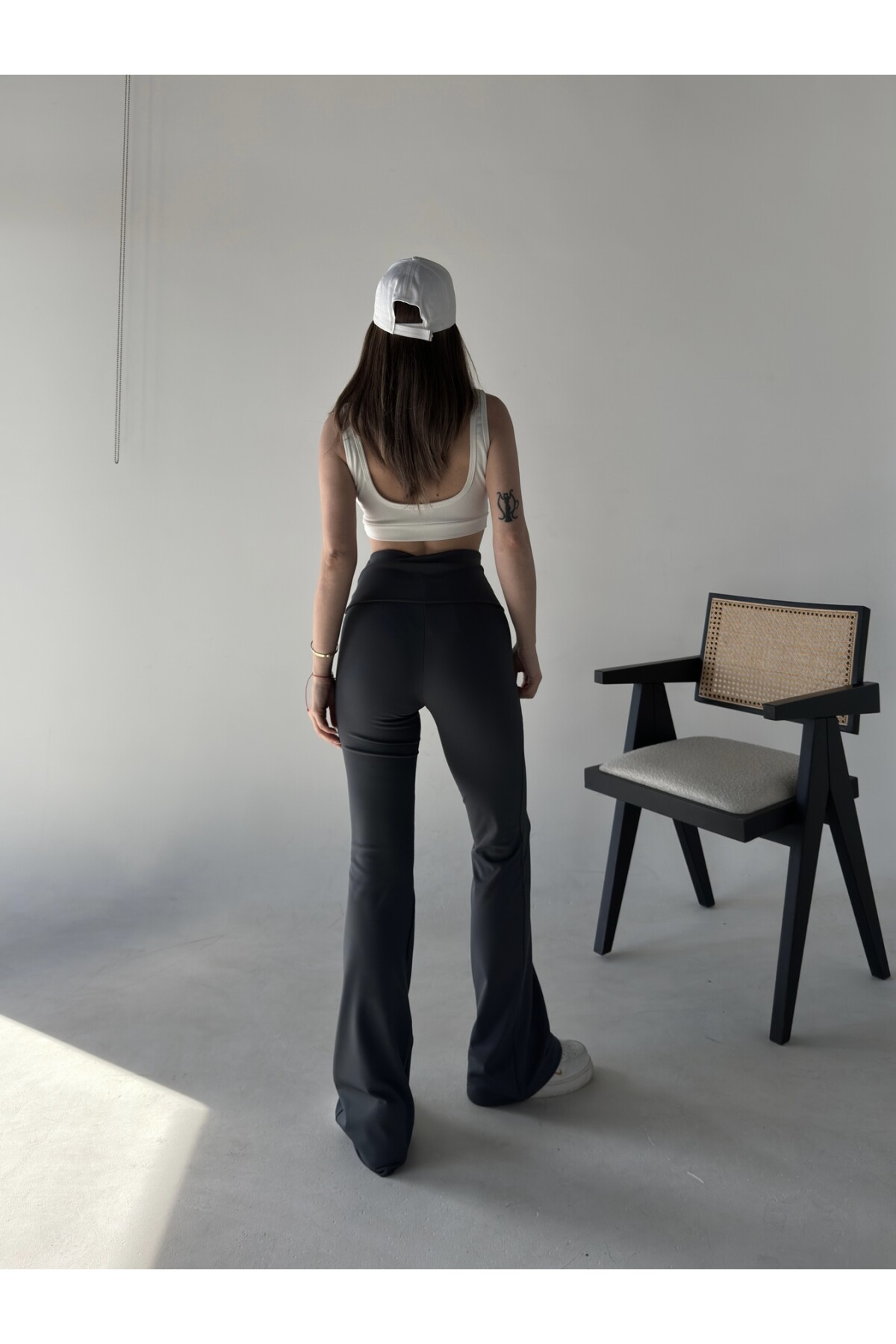 Kadın Madonna Beli Katlamalı İspanyol Tayt Pantolon Siyah Gri