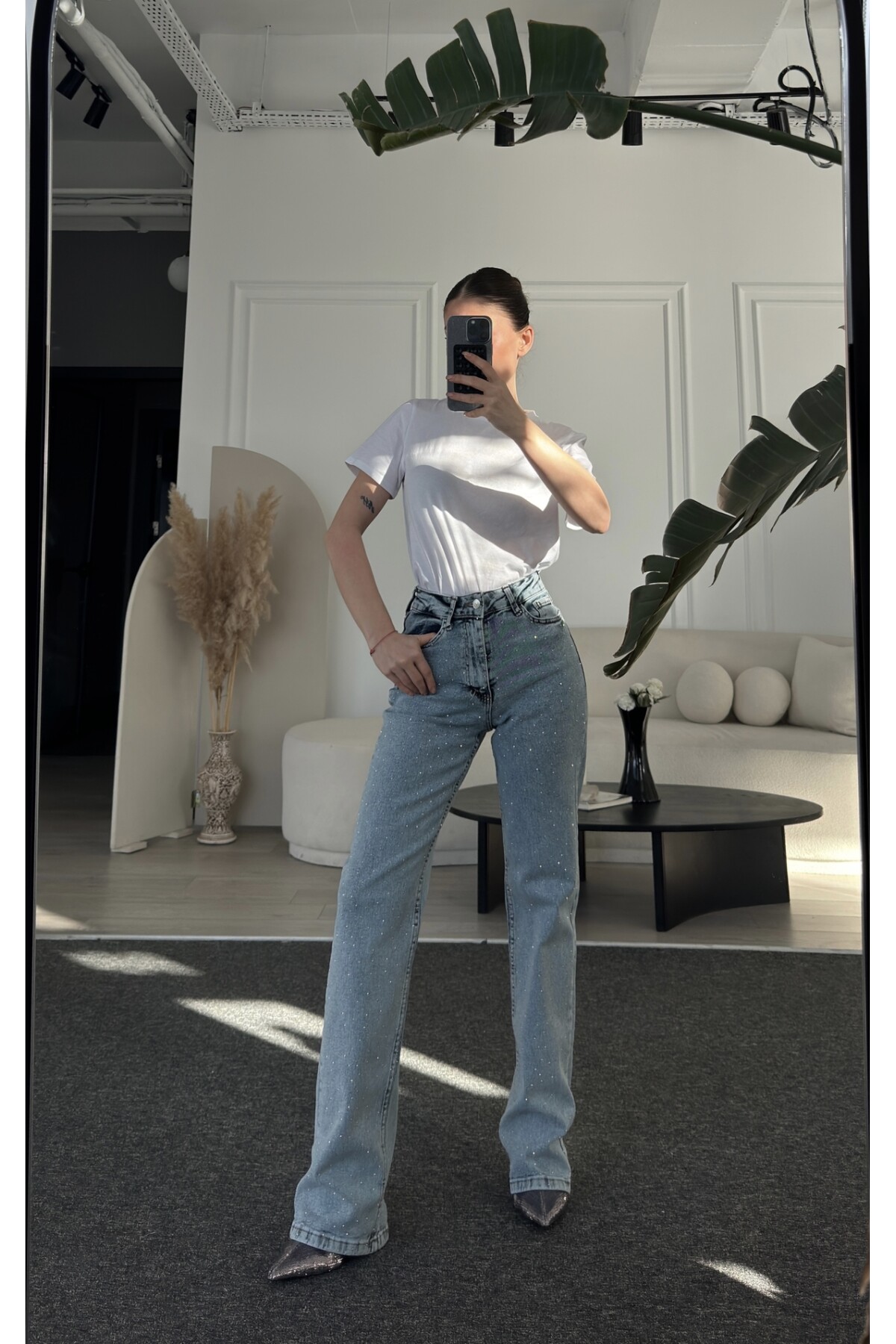 Kadın Marka Model Taş Detaylı Yüksek Bel Jean