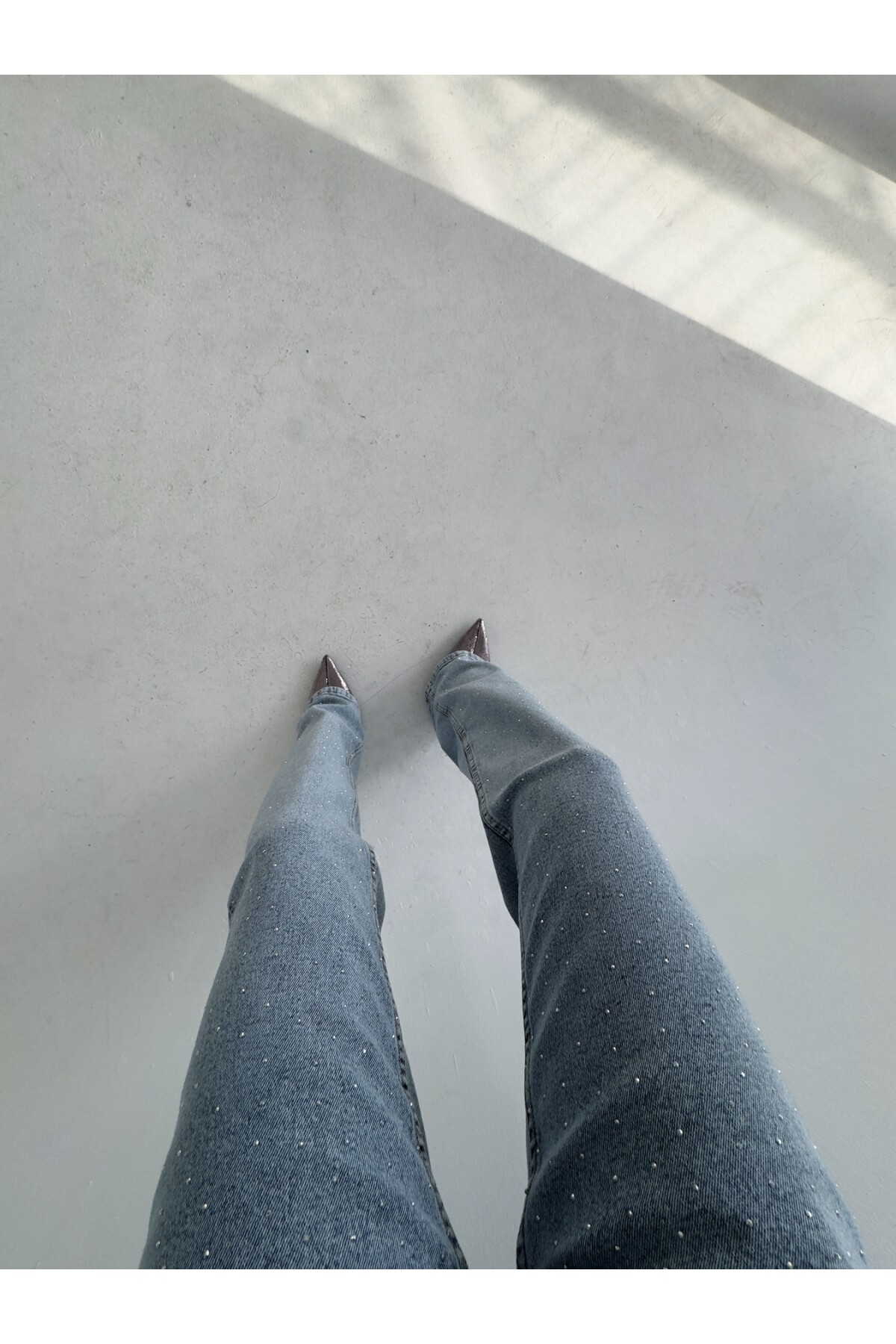 Kadın Marka Model Taş Detaylı Yüksek Bel Jean