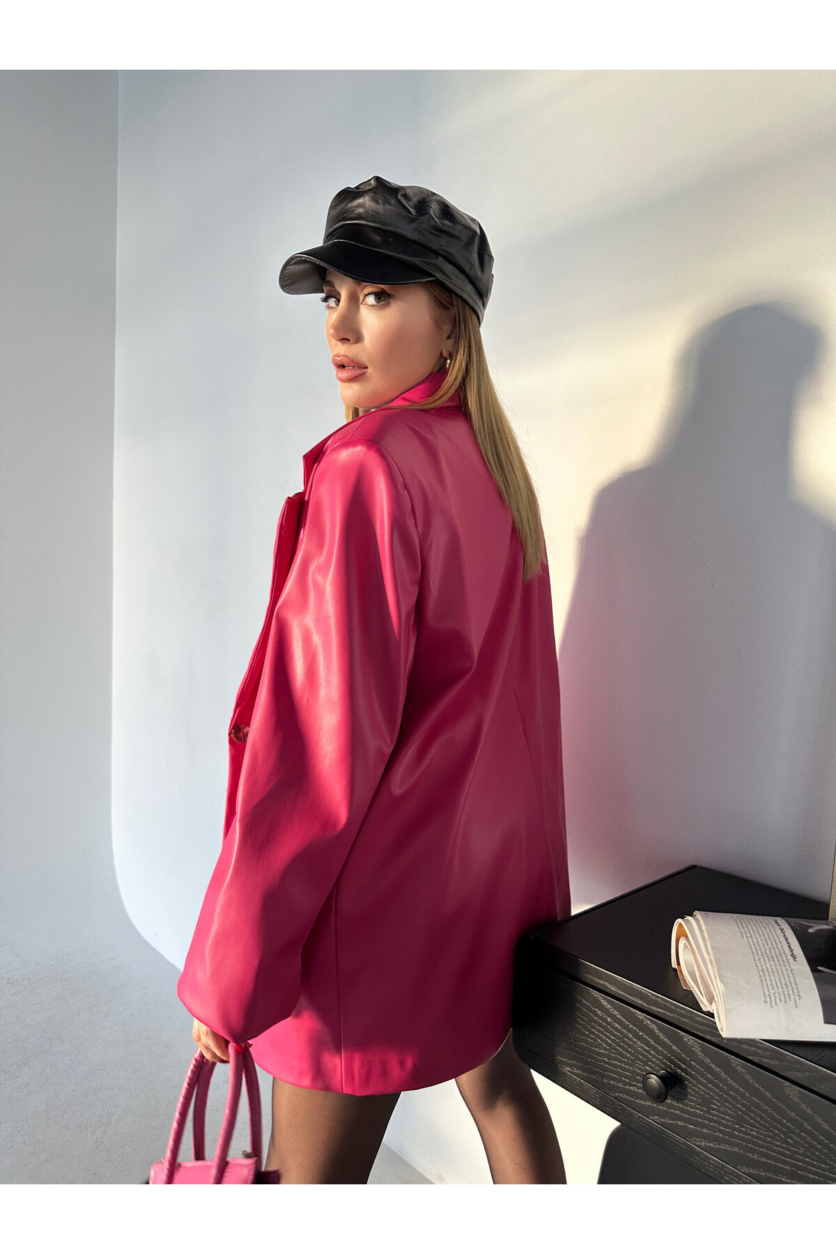 Kadın Oversize Astarlı Deri Blazer Ceket Pembe