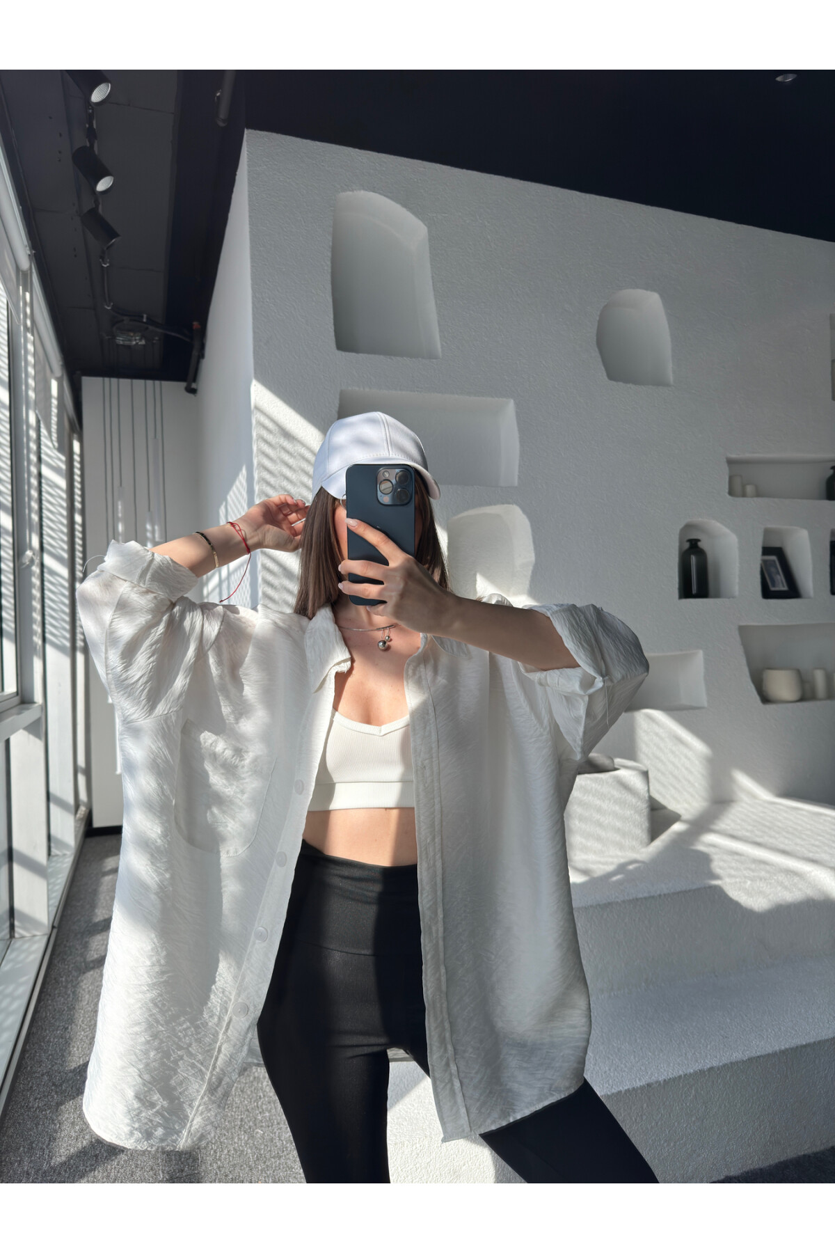 Kadın Oversize Dökümlü Tek Cepli Dokulu Gömlek