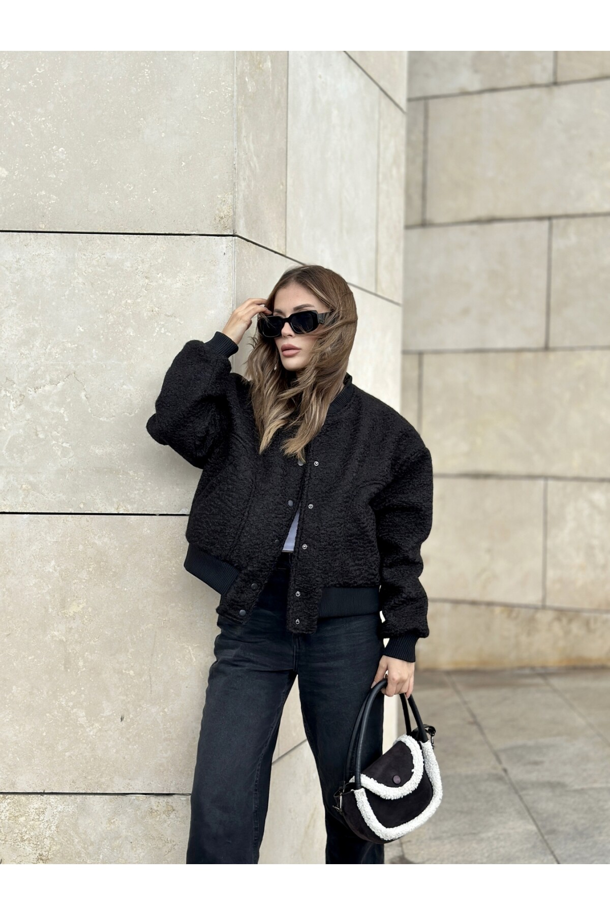 Kadın Siyah Astarlı Kaşe Kumaş Cepli Buklet Bomber Ceket