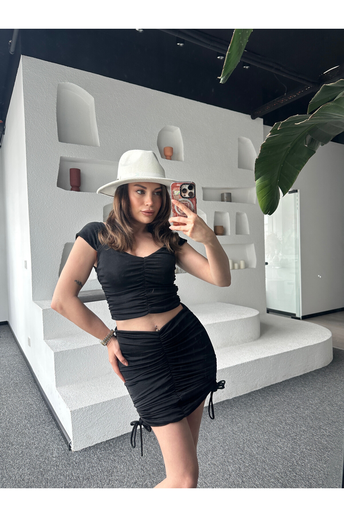 Kadın Siyah Buzzy Kumaş Büzgülü Ayarlanabilir Etek Takım