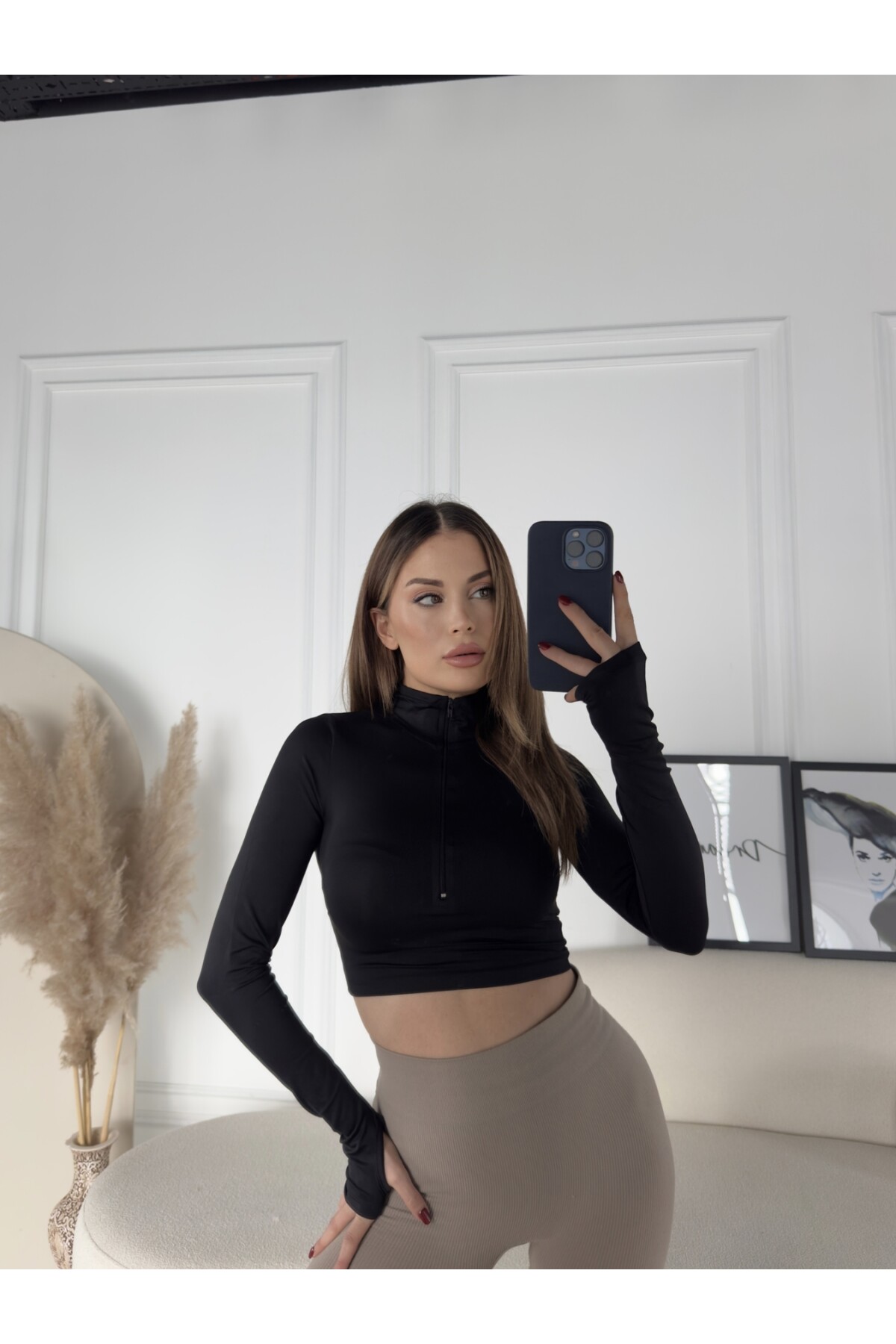 Kadın Siyah Dalgıç Parmak Geçmeli Crop Büstiyer