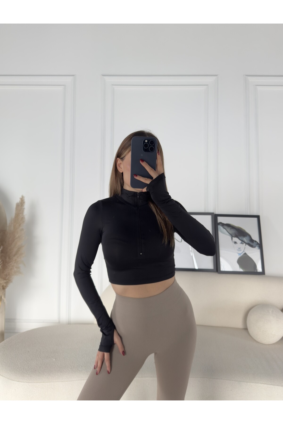 Kadın Siyah Dalgıç Parmak Geçmeli Crop Büstiyer