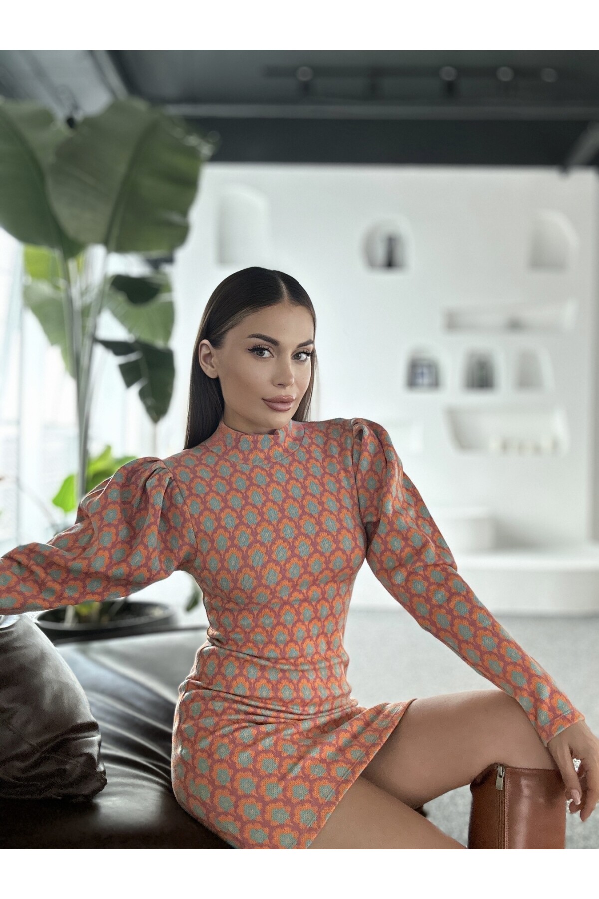 Kadın Orjinal Marka Etiketli Desenli Volanlı Kol Triko Örme Elbise