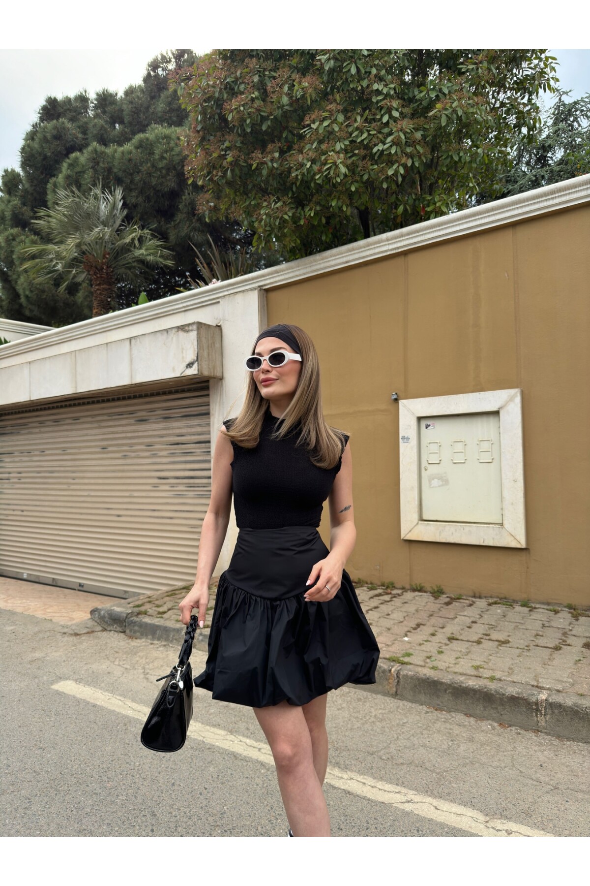 Kadın Siyah Yüksek Bel Balon Etek