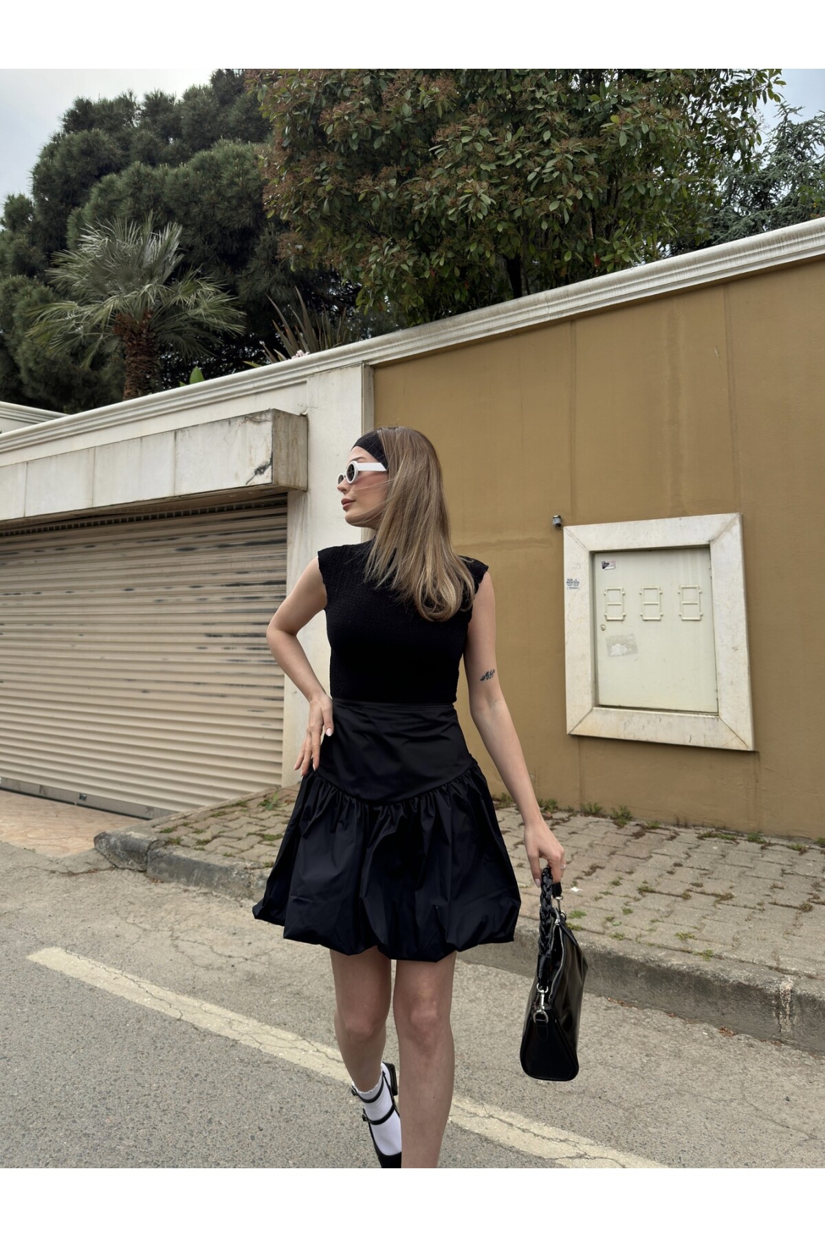 Kadın Siyah Yüksek Bel Balon Etek