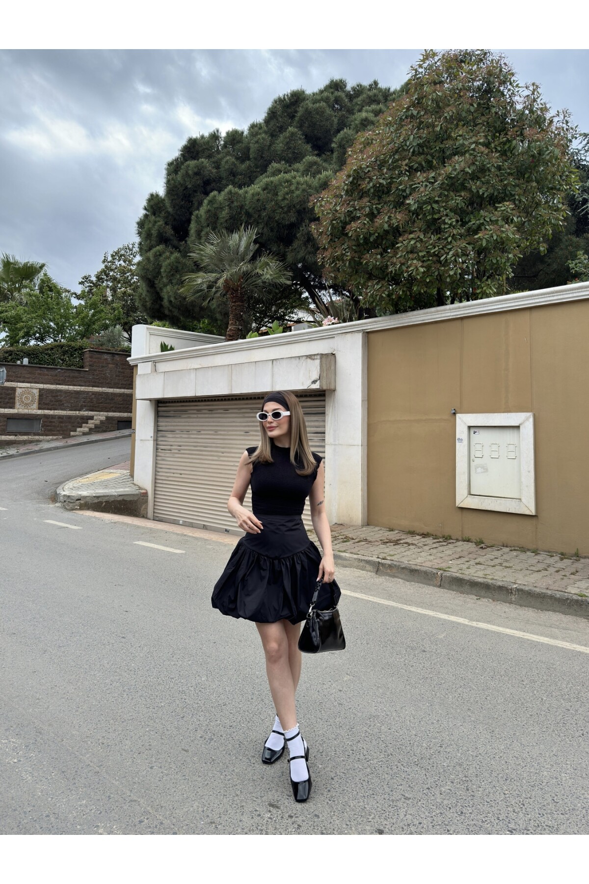 Kadın Siyah Yüksek Bel Balon Etek