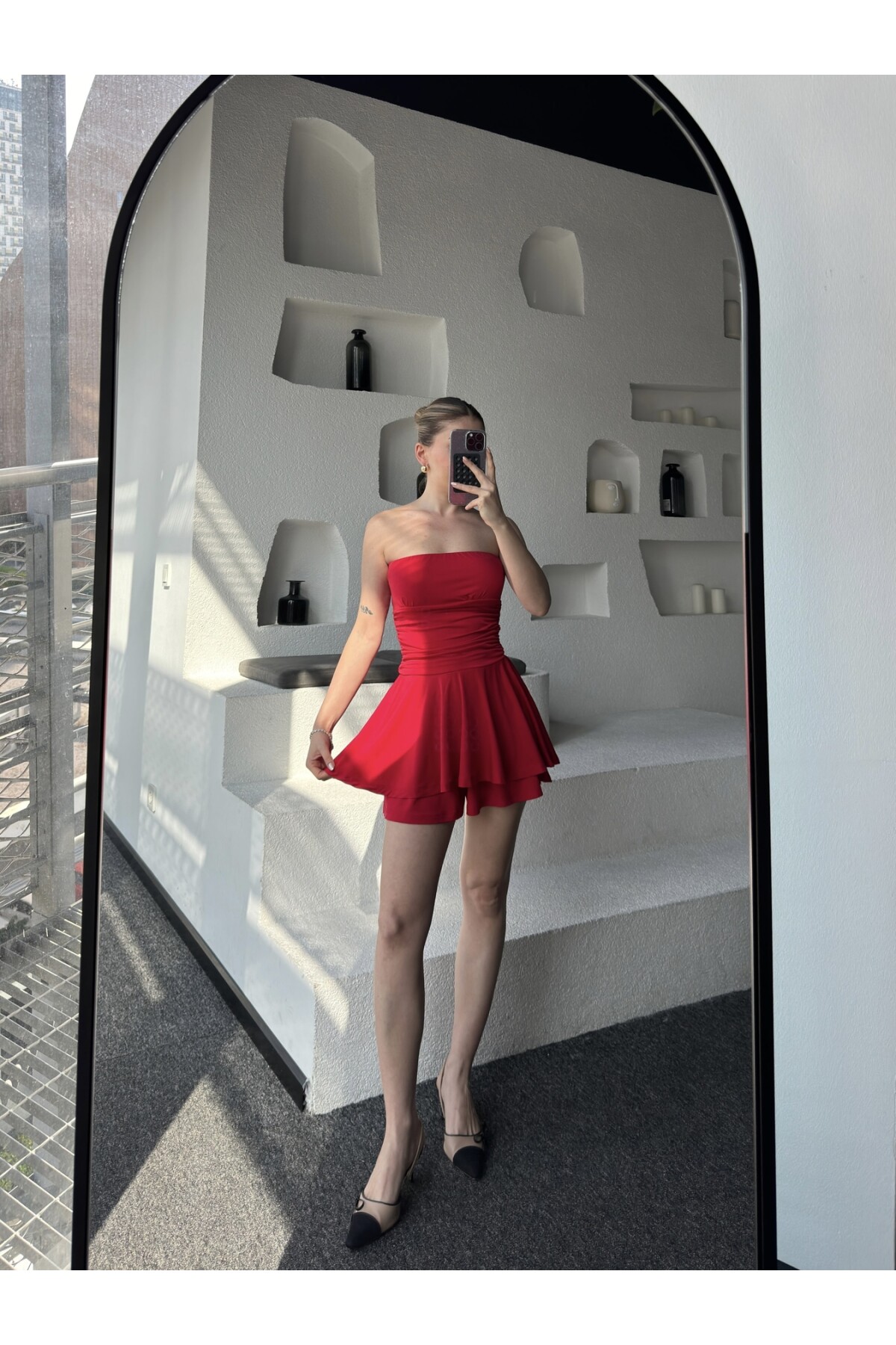 Kadın Straplez Sandy Kumaş Şortlu Beli Drapeli Mini Elbise